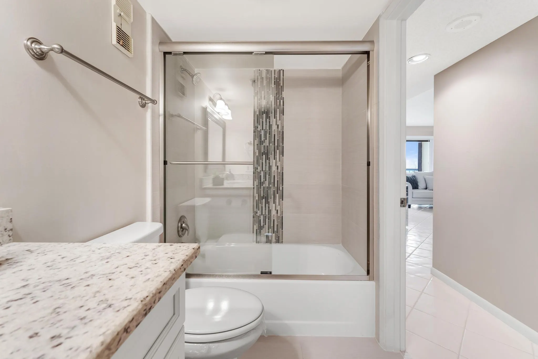7290 Kinghurst Drive, #704