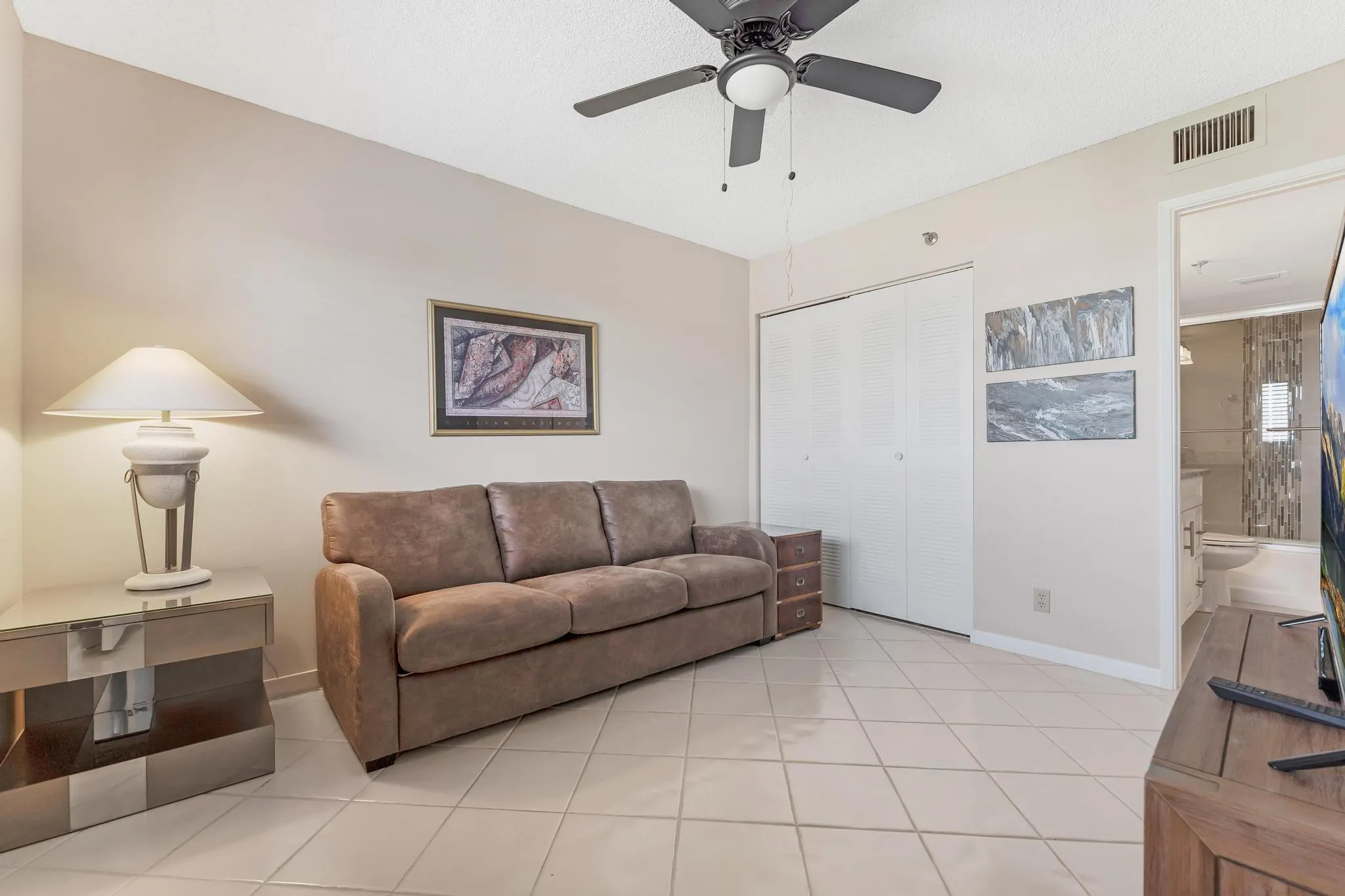 7290 Kinghurst Drive, #704