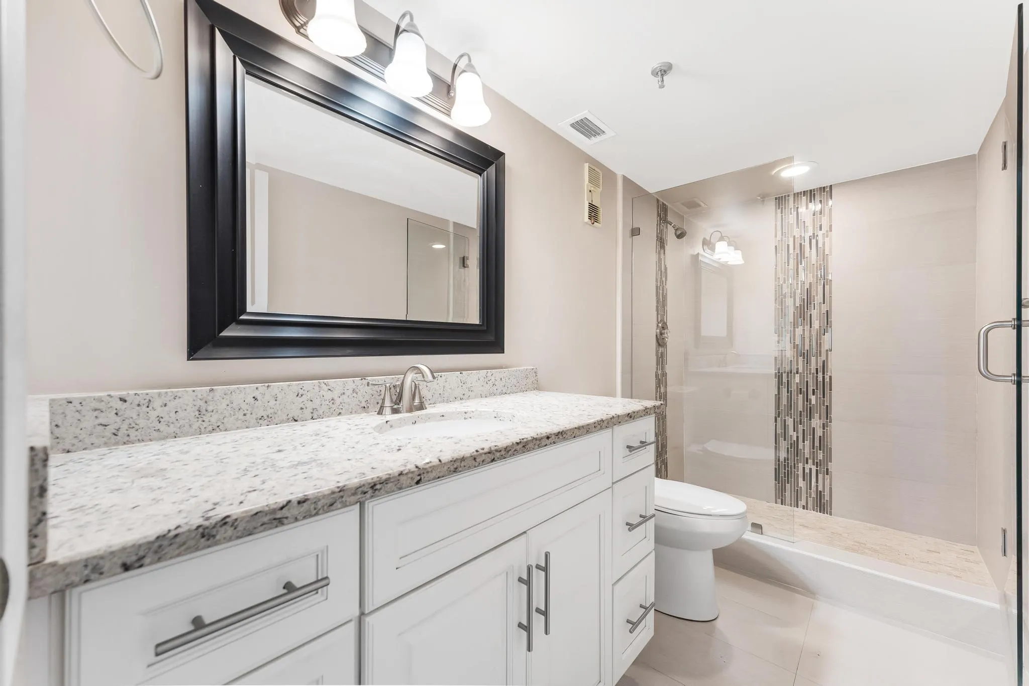 7290 Kinghurst Drive, #704