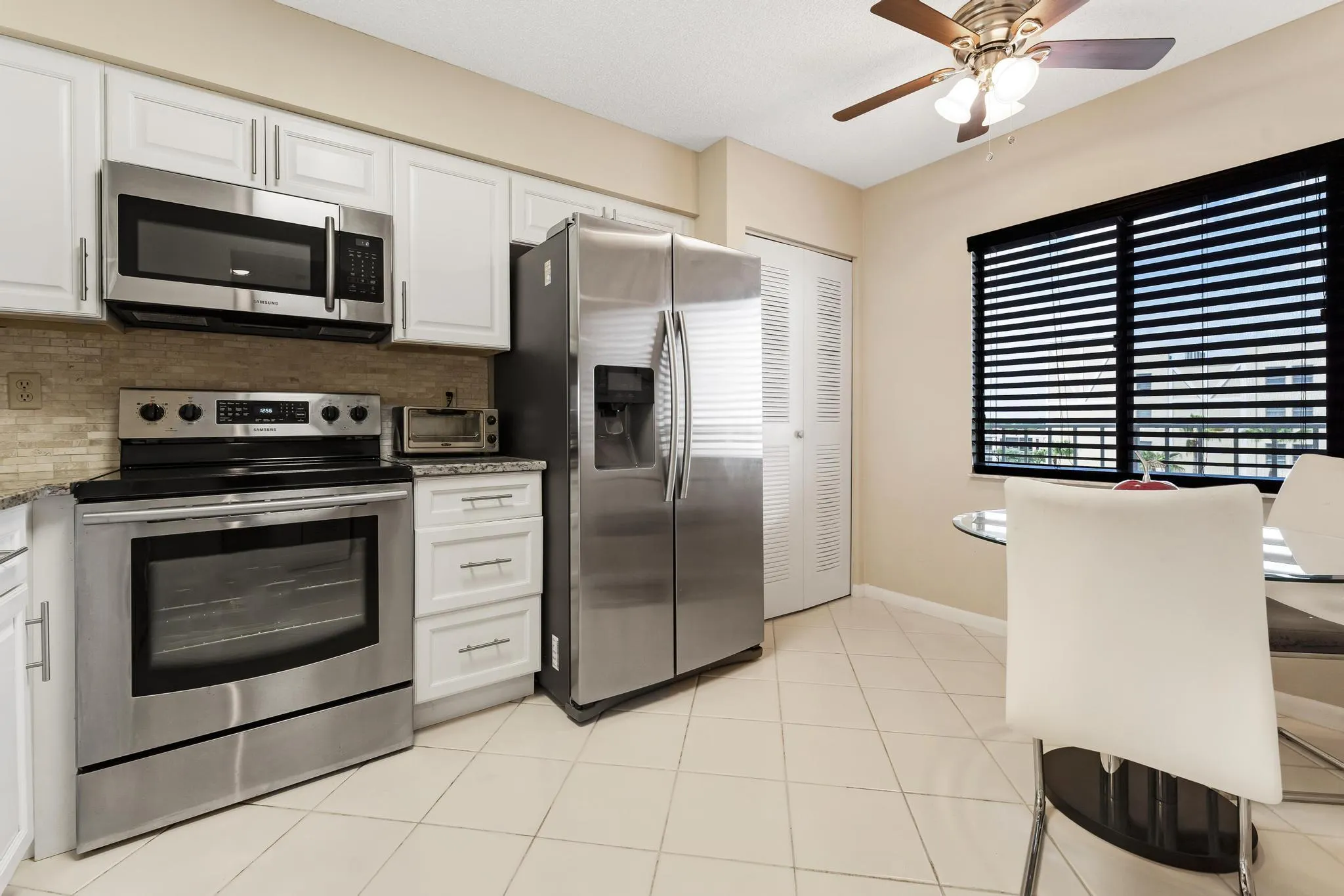 7290 Kinghurst Drive, #704