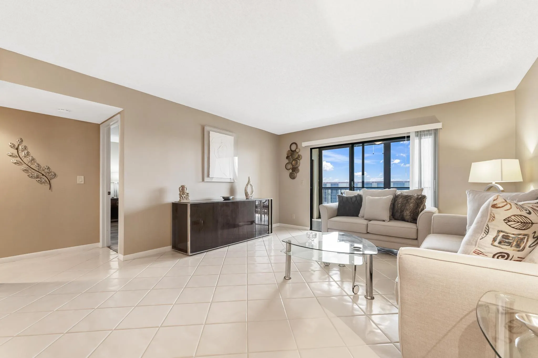 7290 Kinghurst Drive, #704
