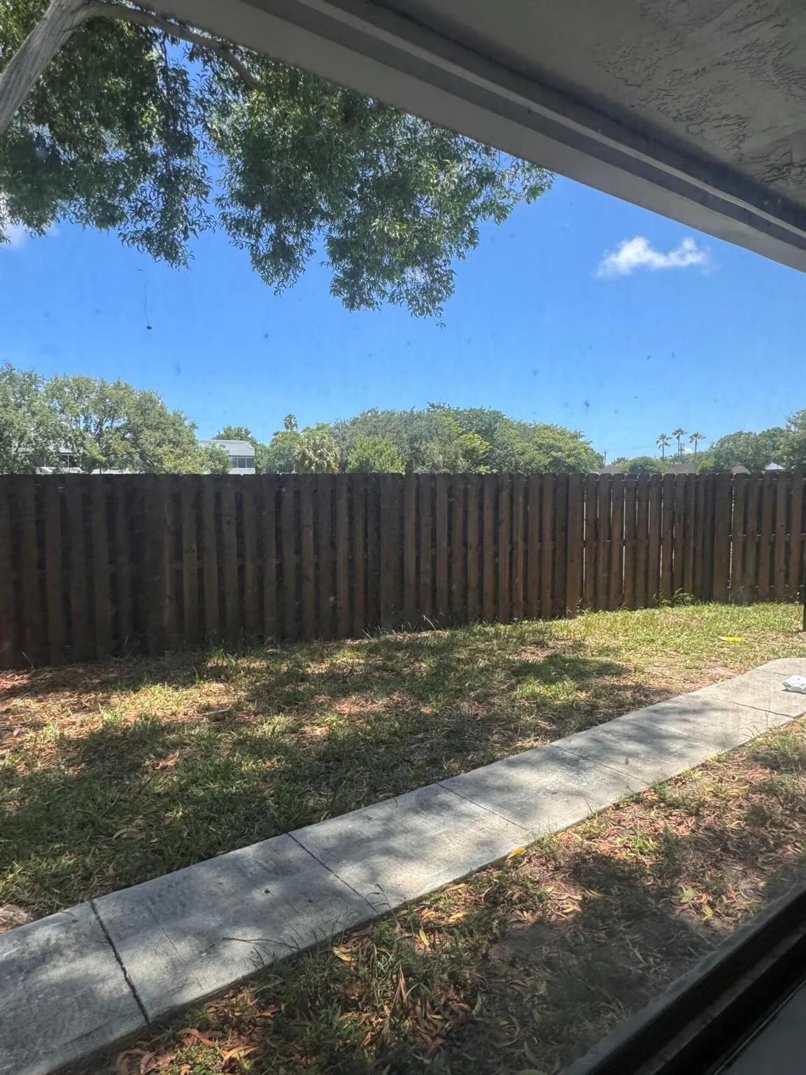 717 Tiffany Drive W