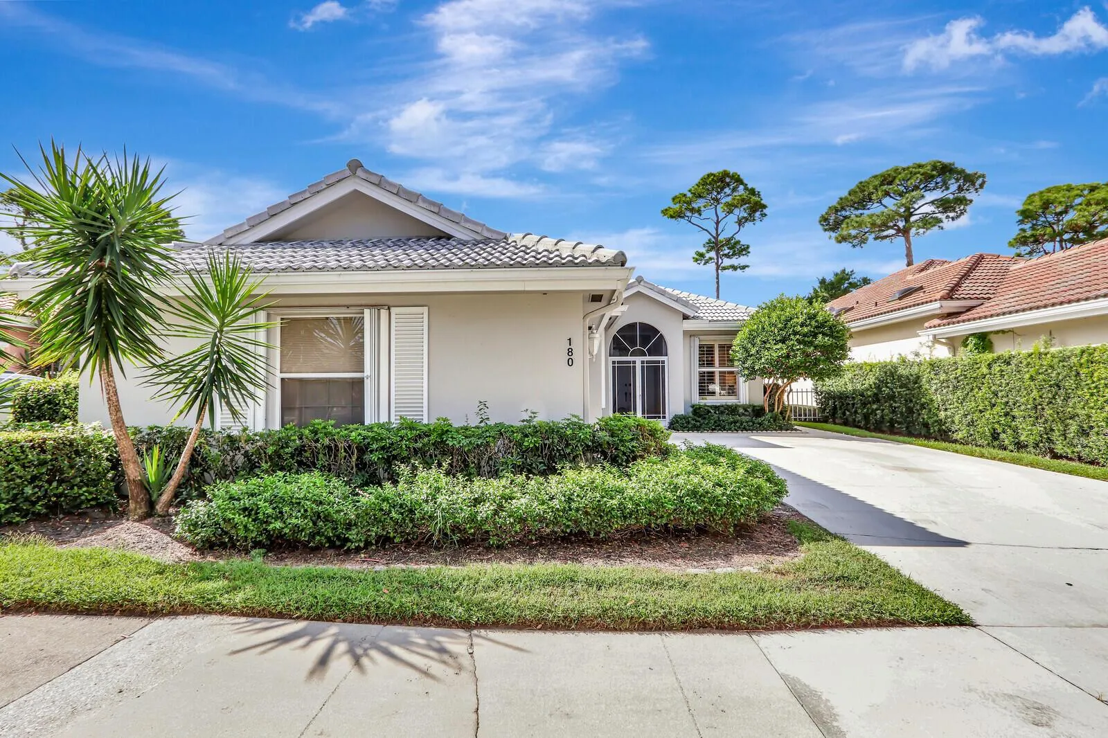180 S Hampton Drive