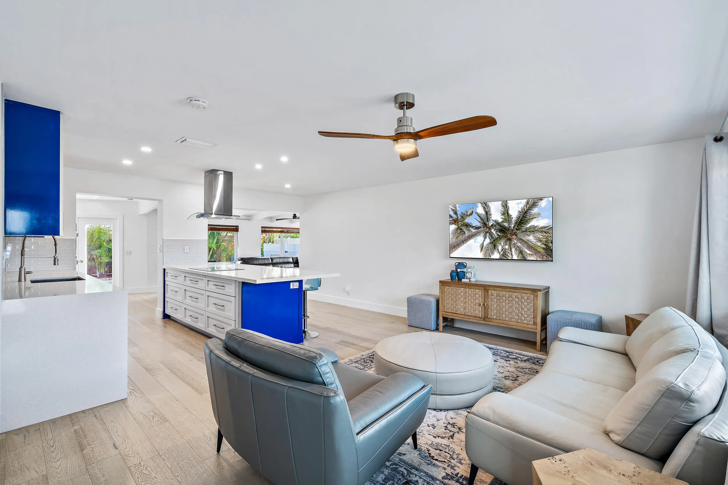 428 Ebbtide Drive