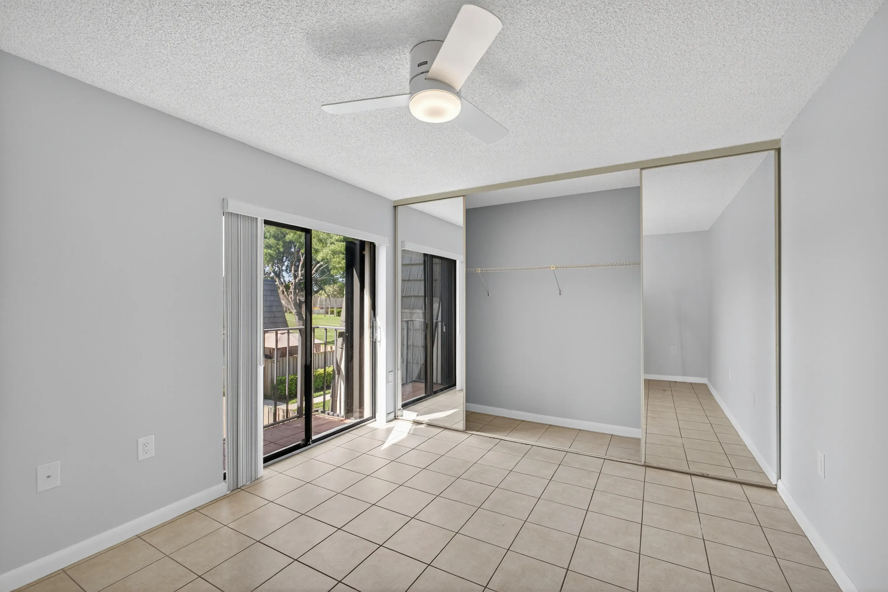 1622 16th Way, #77