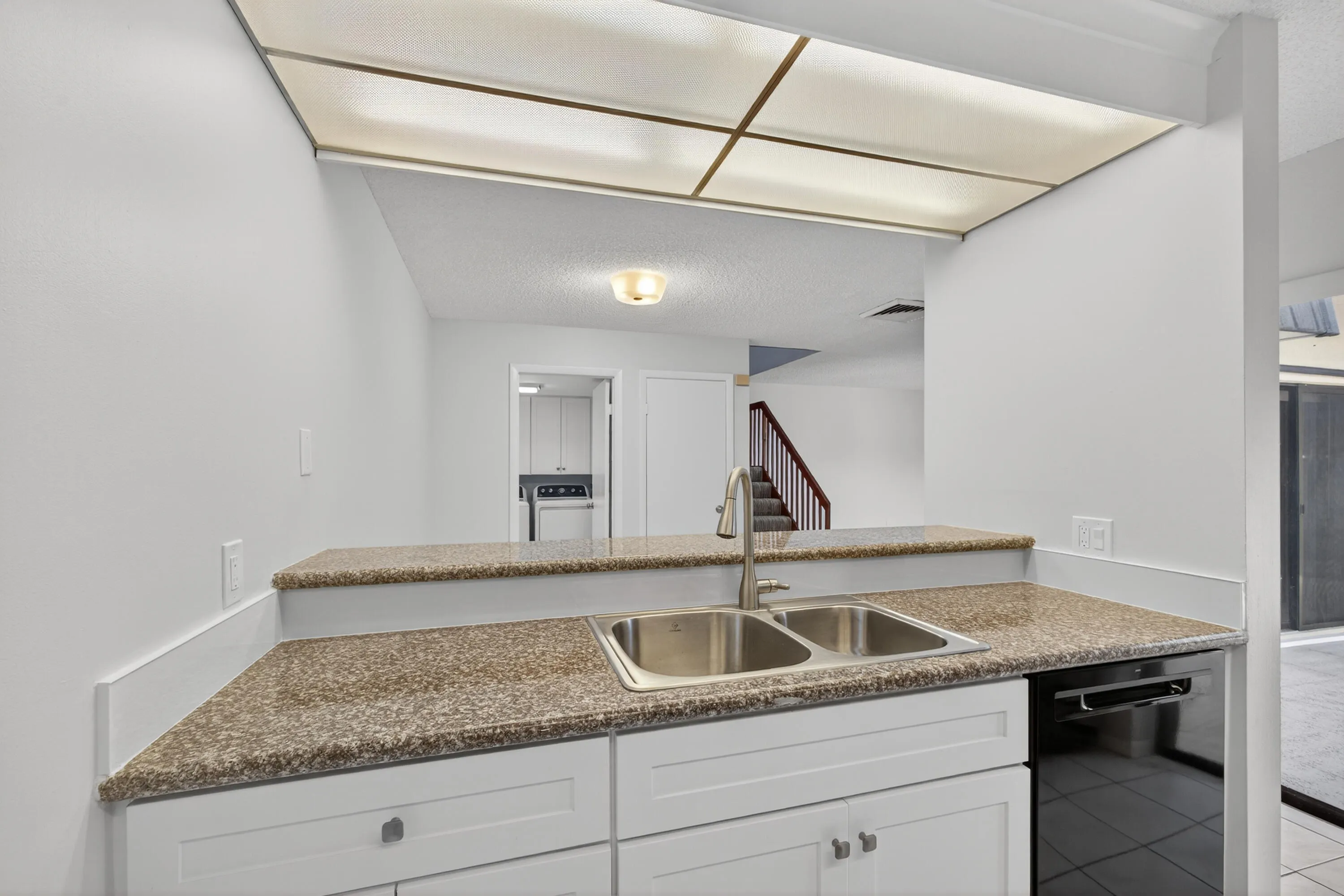 1622 16th Way, #77