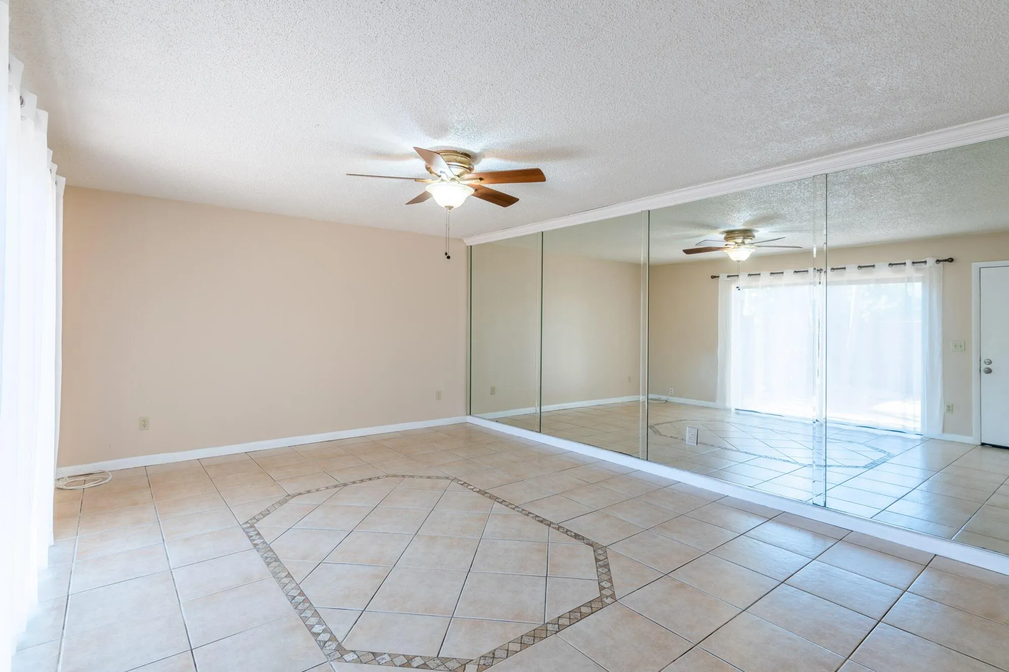 825 Center Street, #34c
