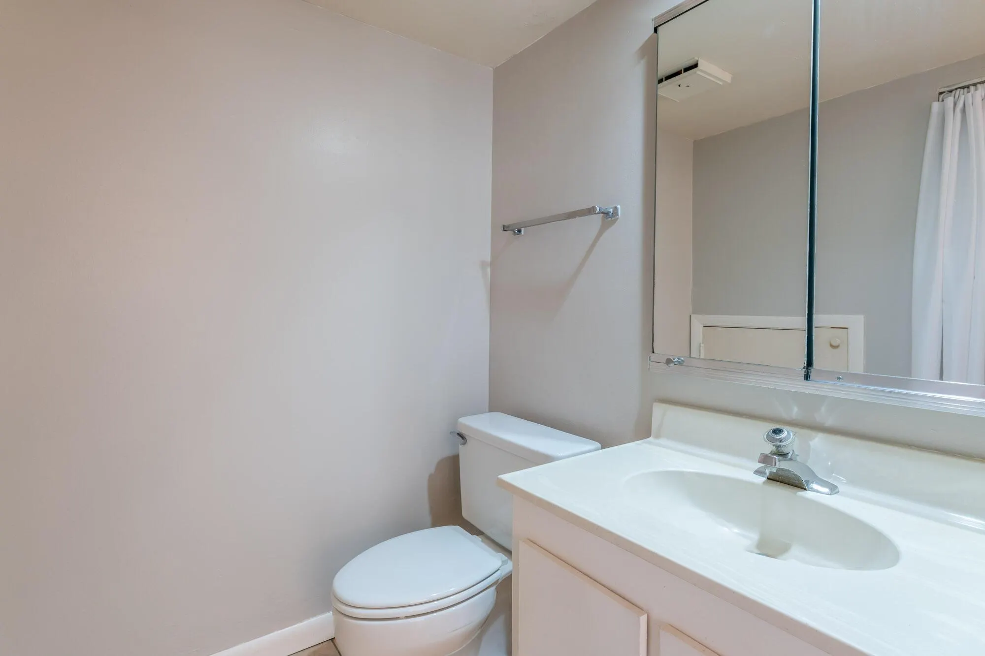 825 Center Street, #34c