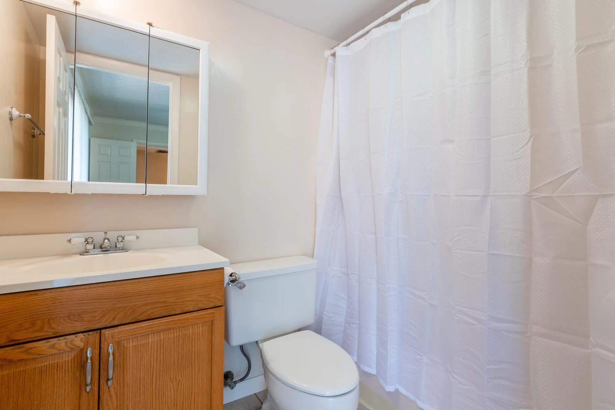 825 Center Street, #34c
