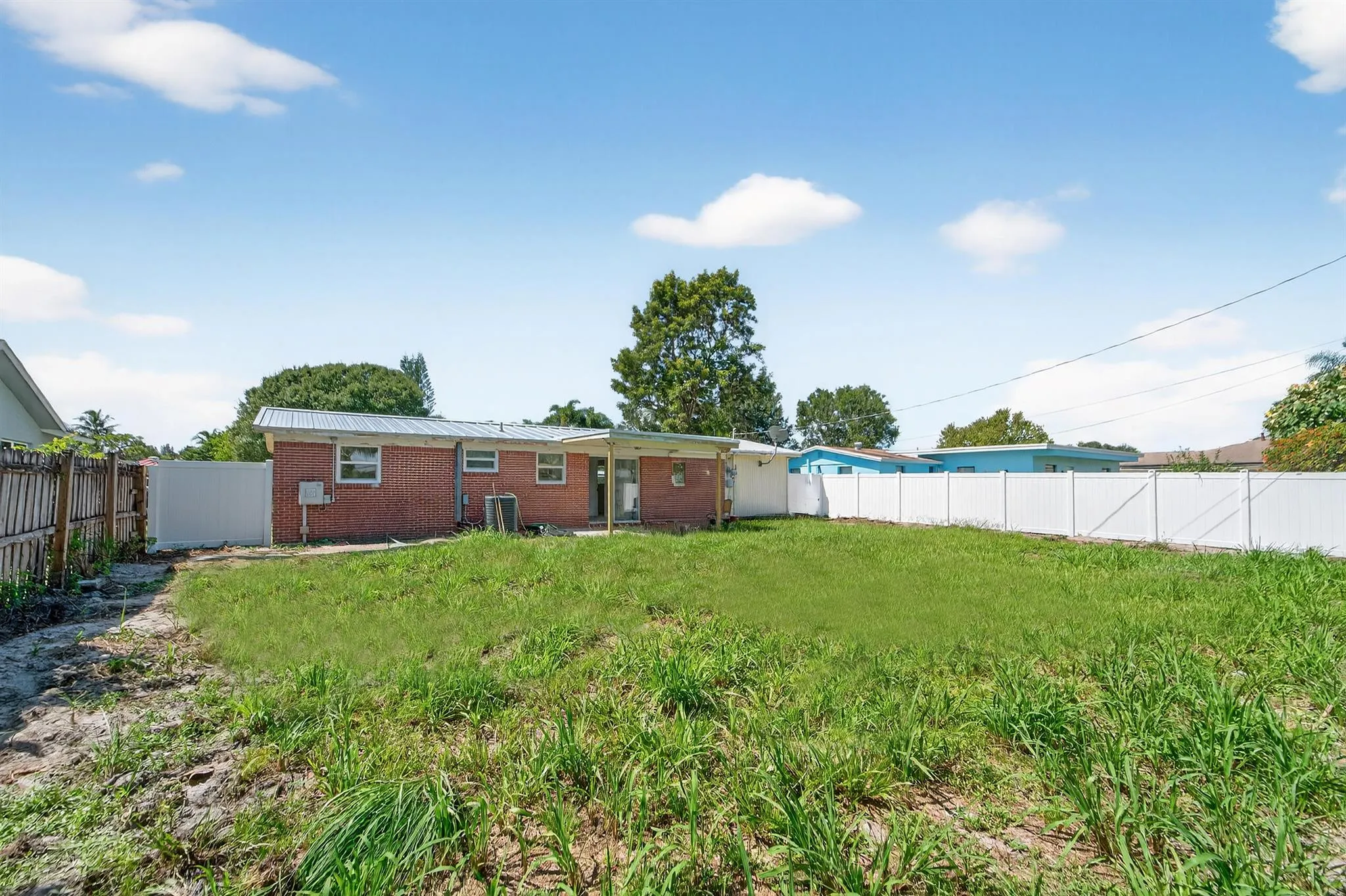 5821 Urdea Road