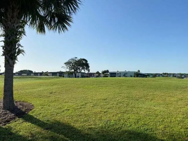 809 Normandy Trail   Bldg Q, #809