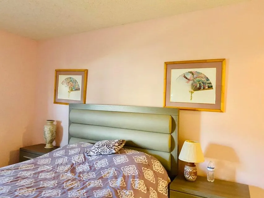 809 Normandy Trail   Bldg Q, #809