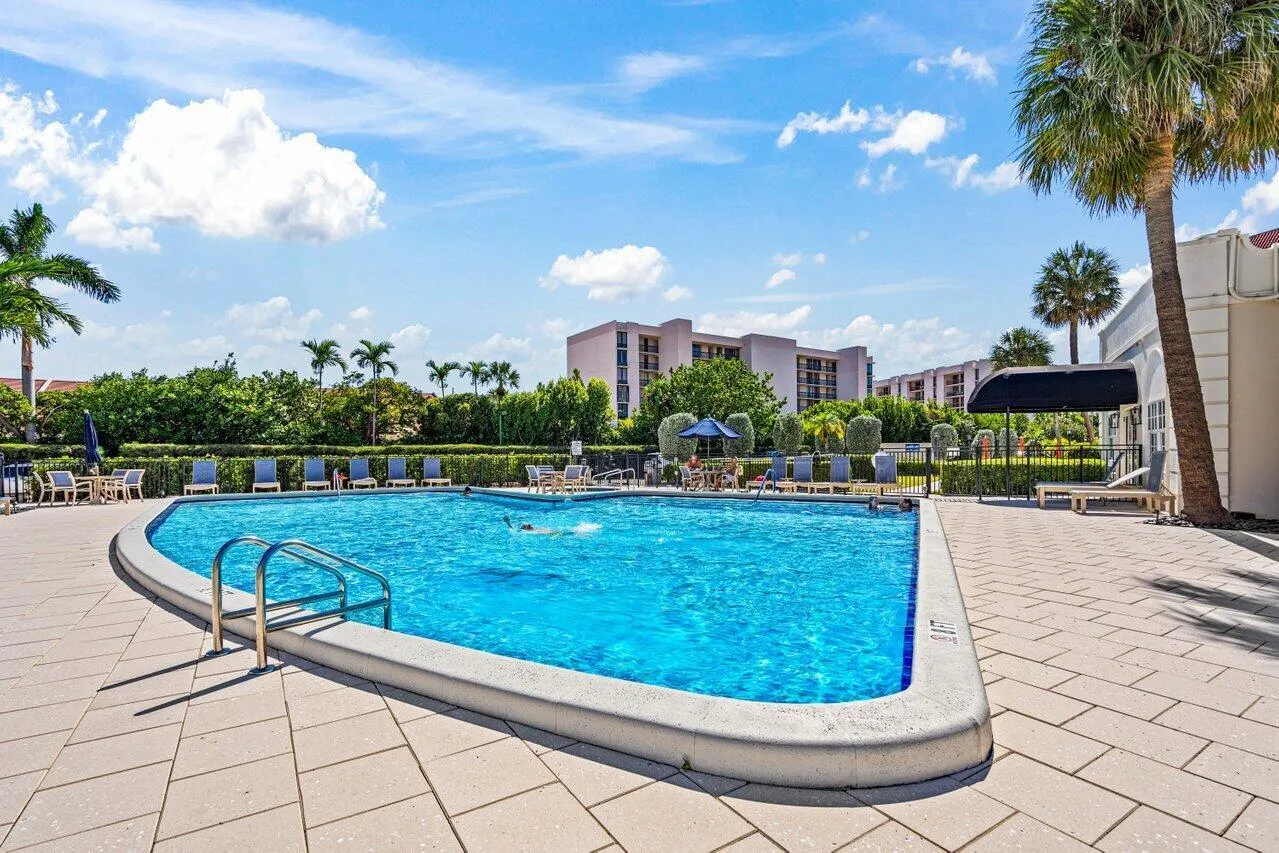 2871 N Ocean Boulevard, #C417