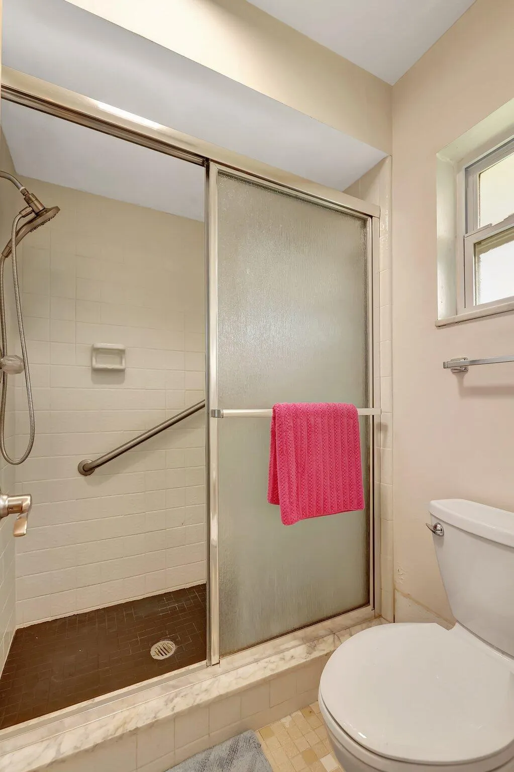 4002 SE Fairway W