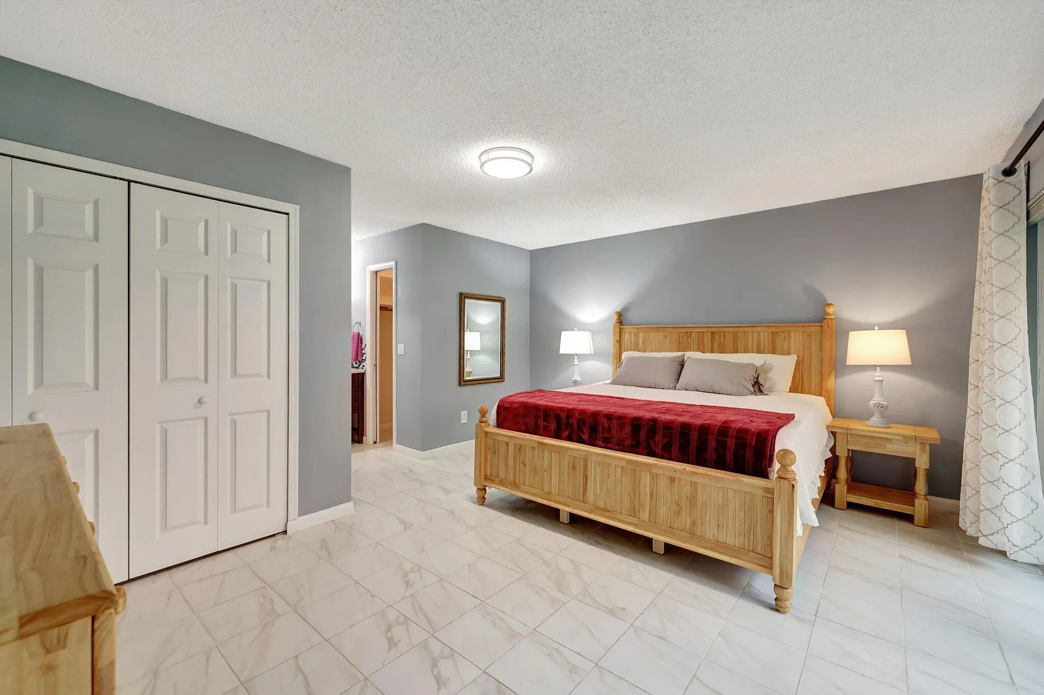 4002 SE Fairway W