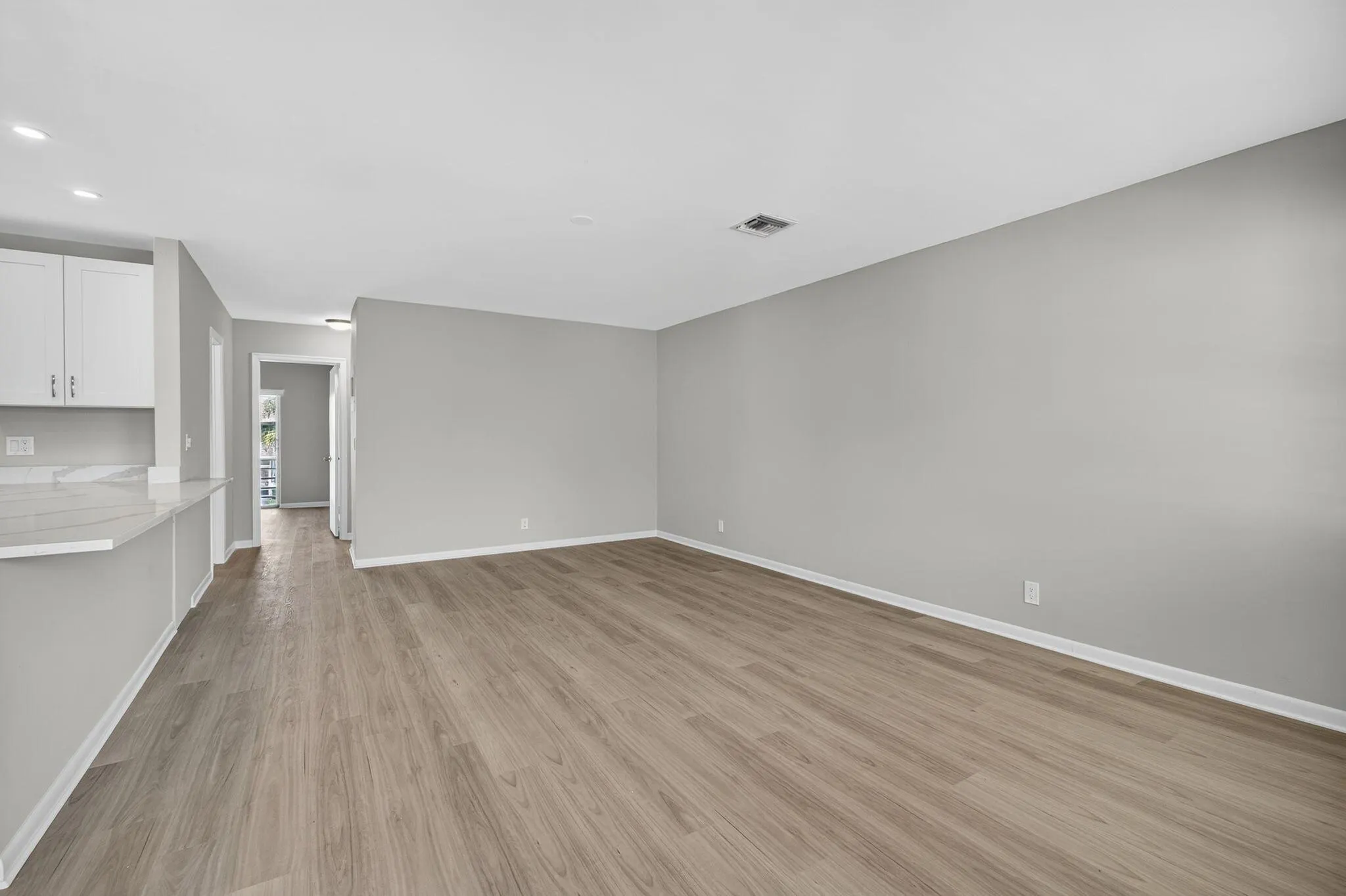 42 Easthampton B