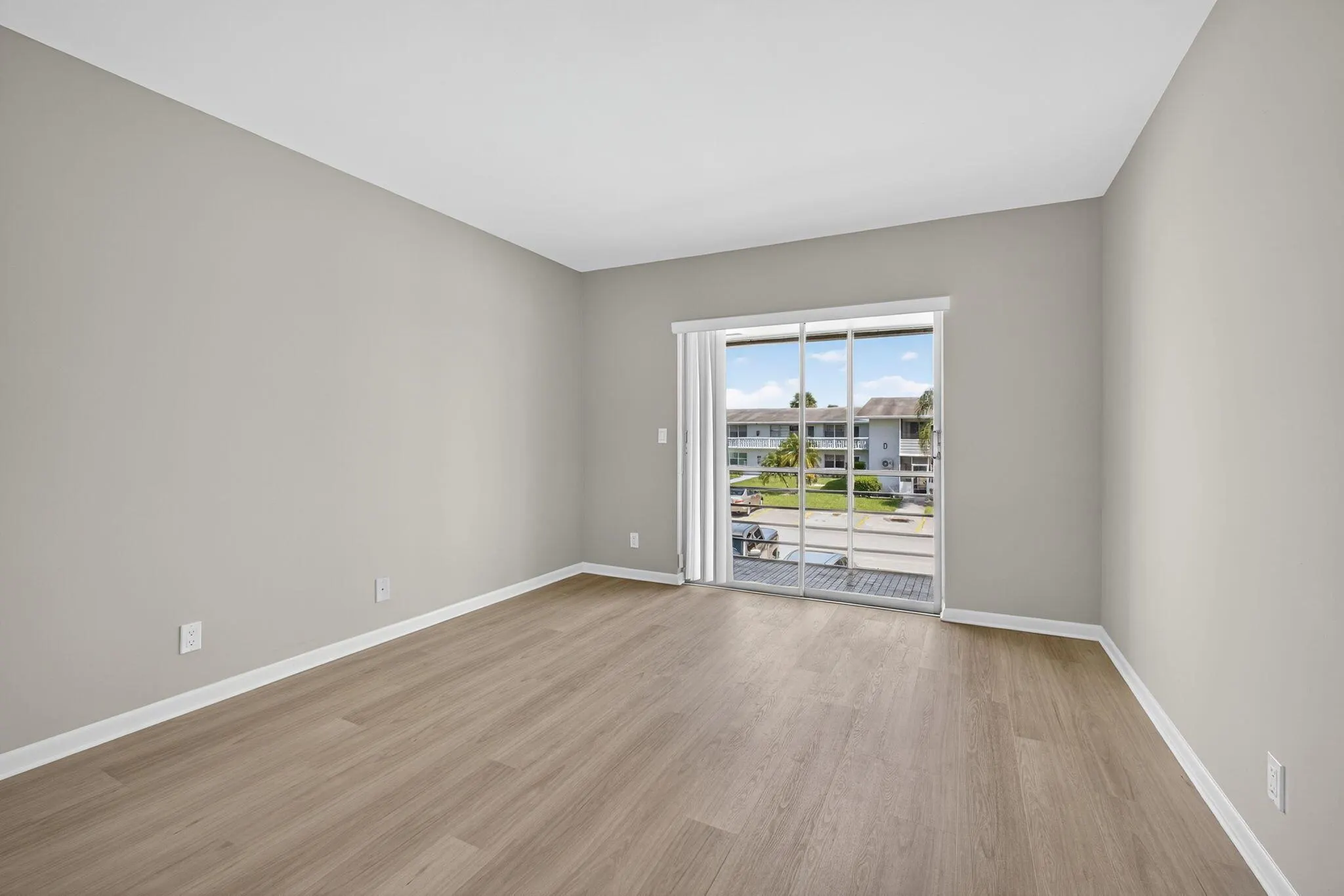42 Easthampton B