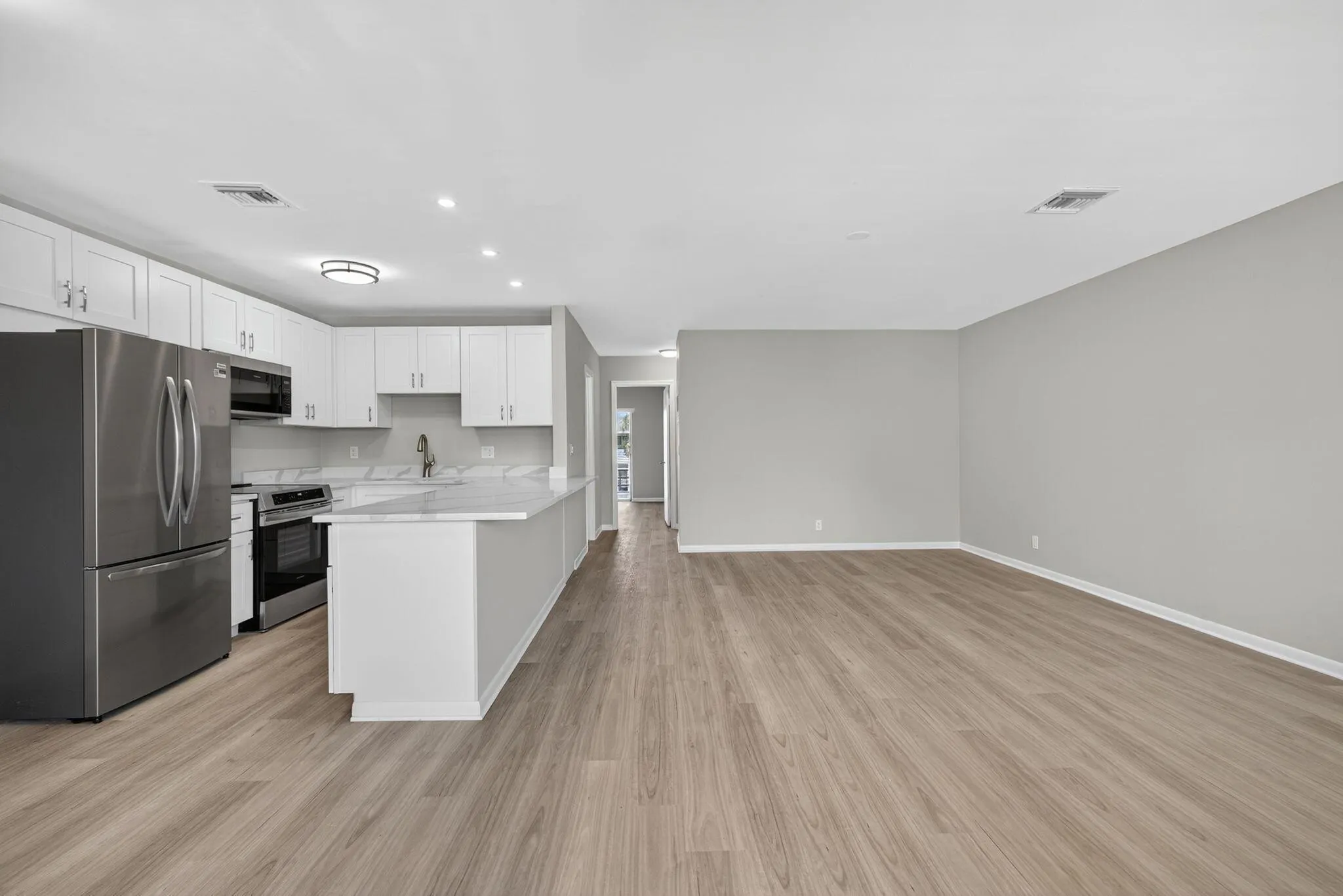 42 Easthampton B