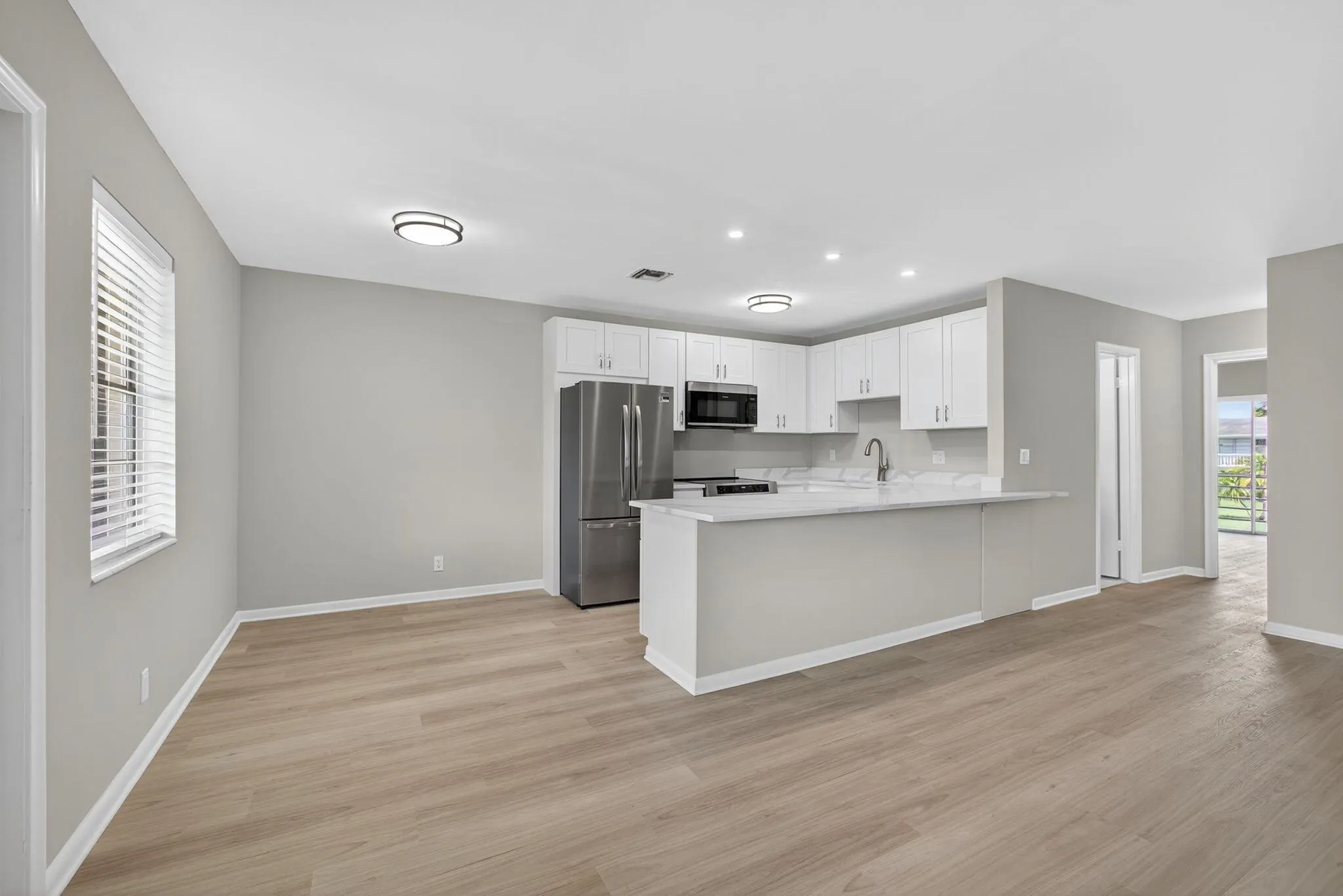 42 Easthampton B