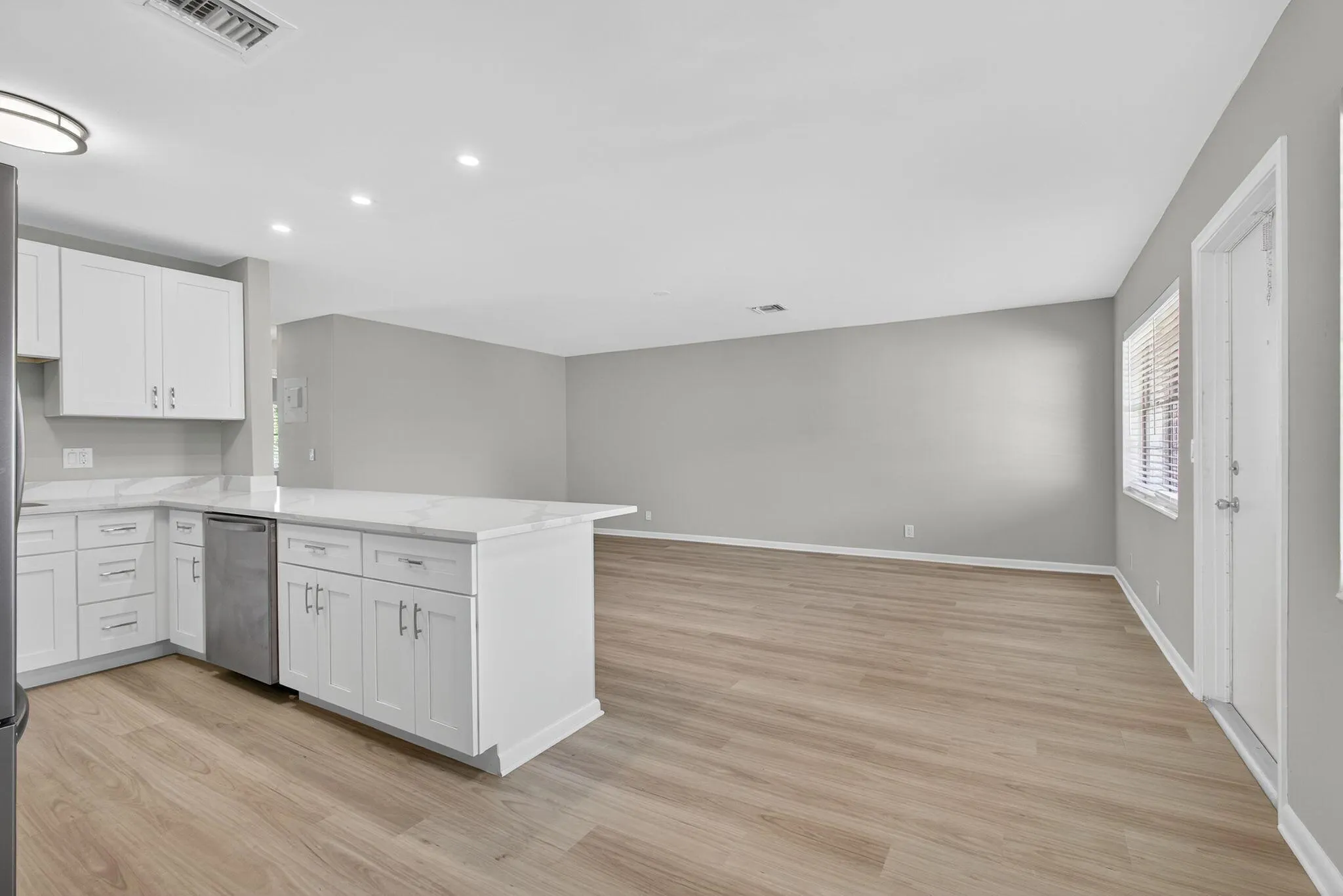 42 Easthampton B