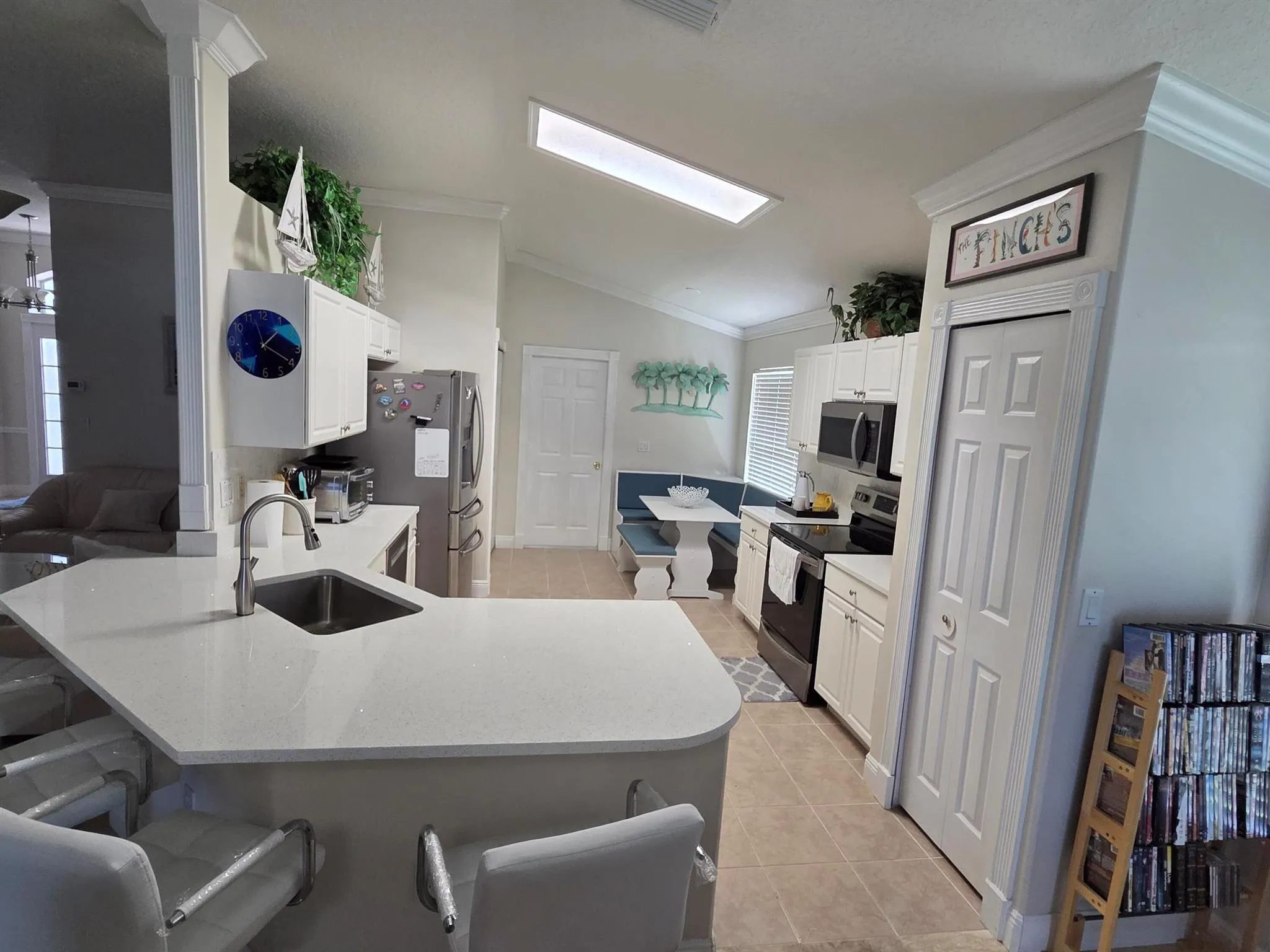475 SW Sundance Trail