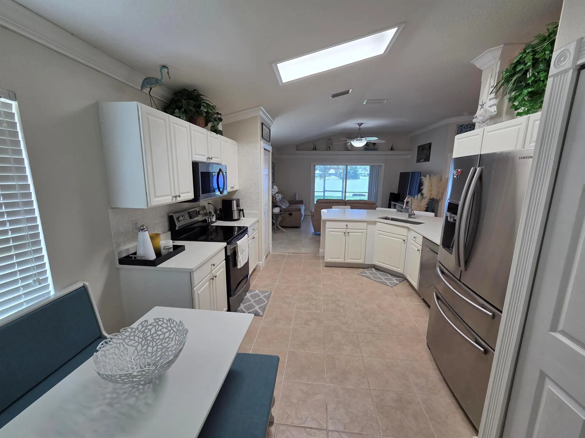 475 SW Sundance Trail
