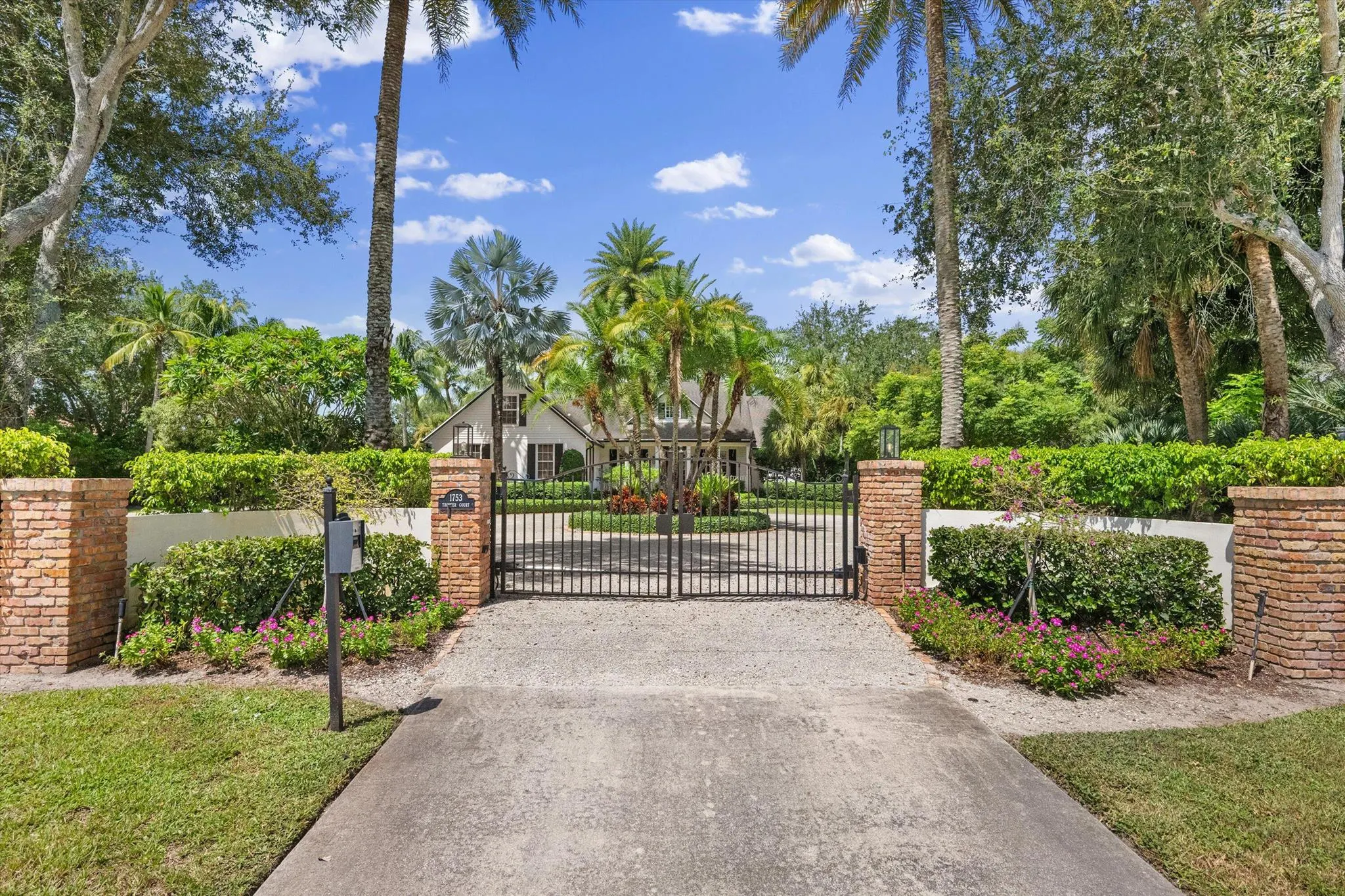 1753 Trotter Court