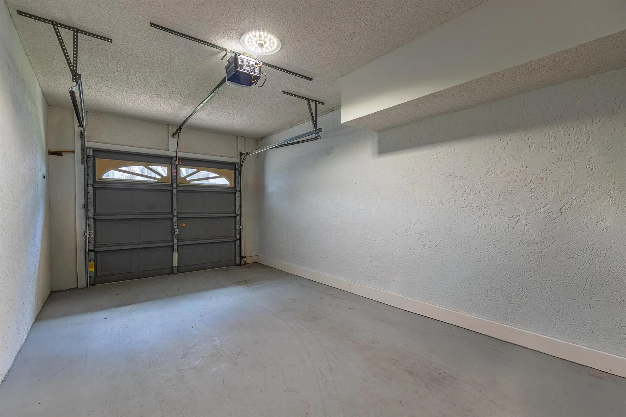 2205 Aspen Way, #2205