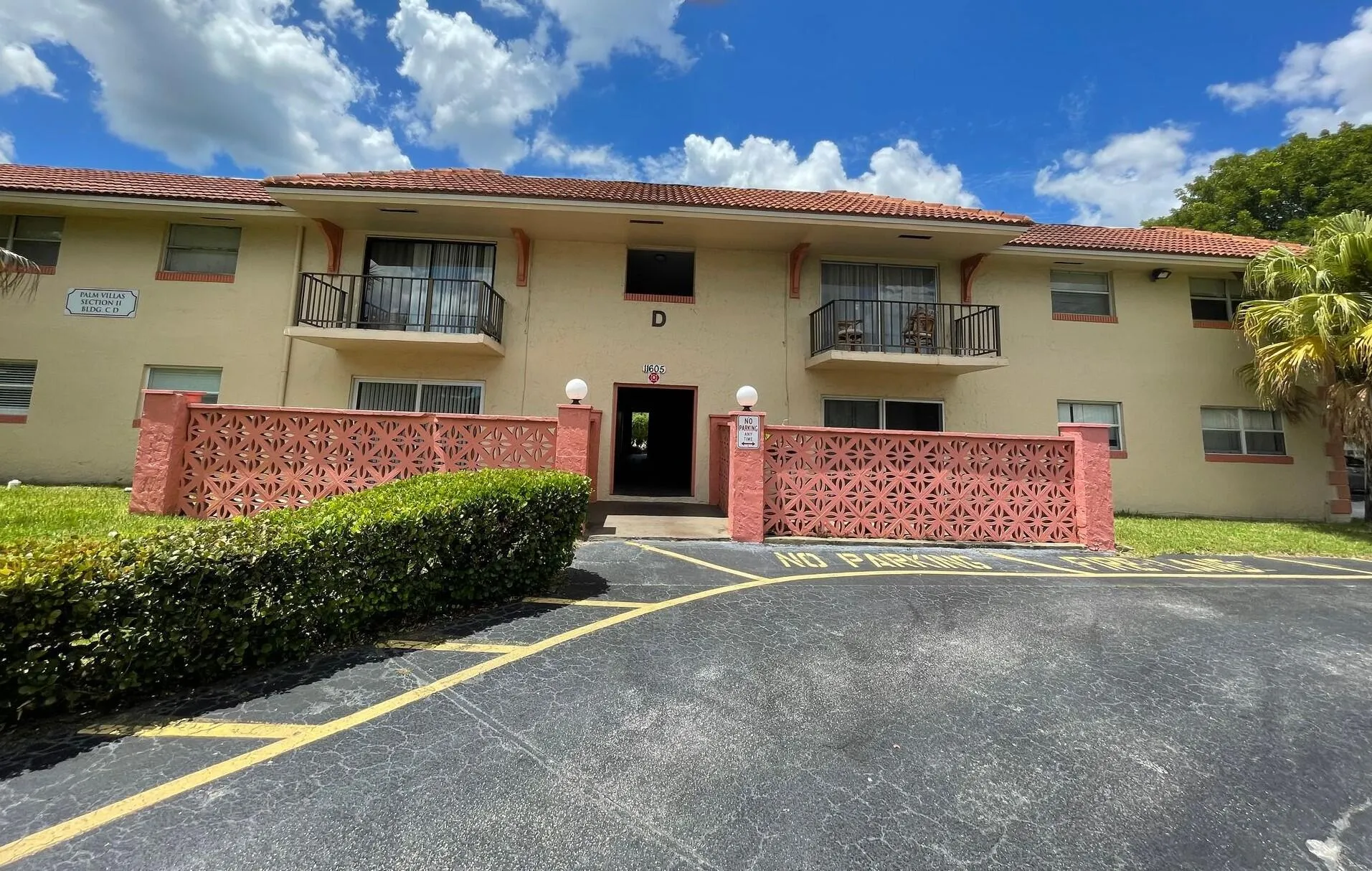 11605 NW 29th, #7d