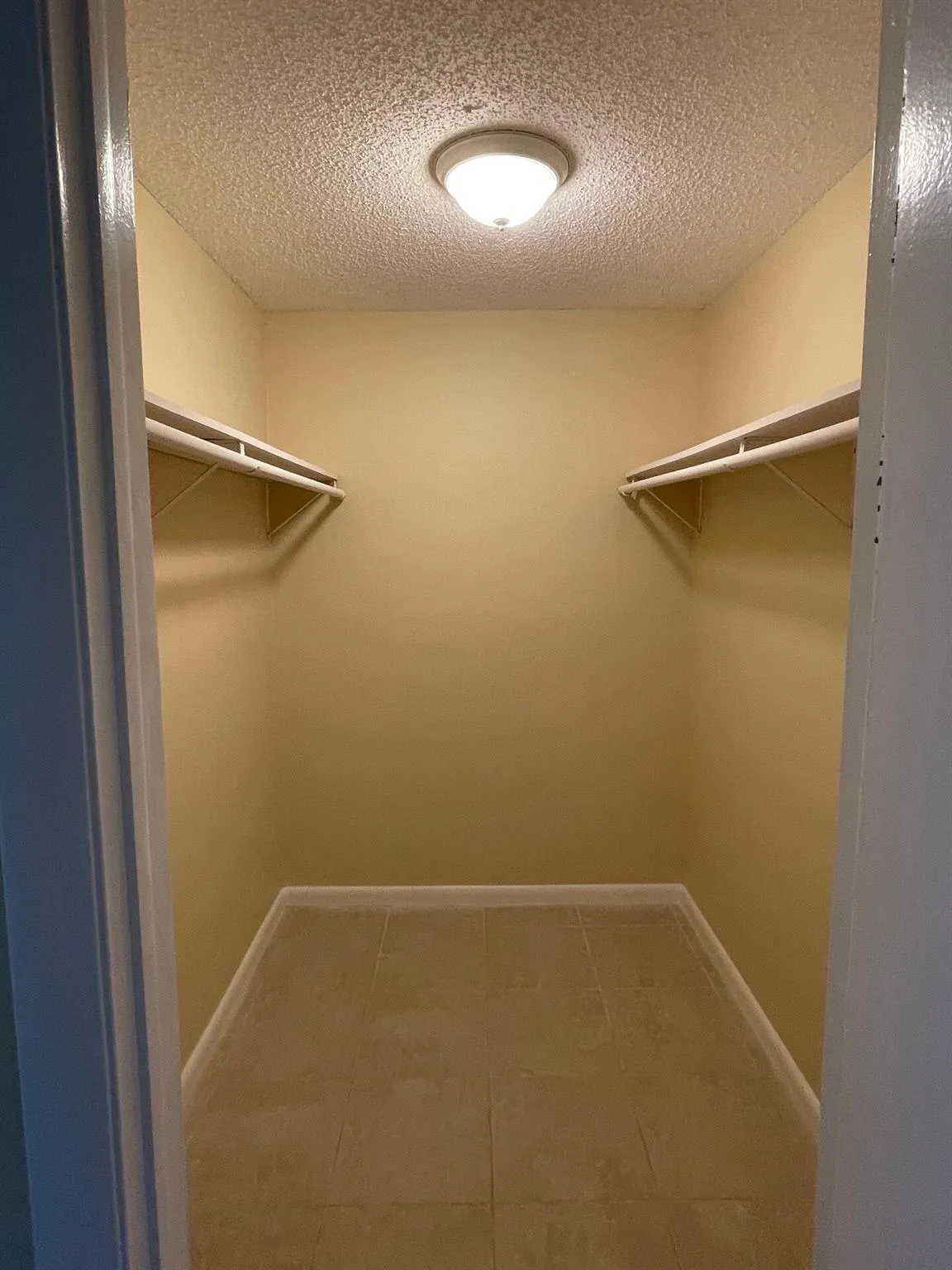 11605 NW 29th, #7d