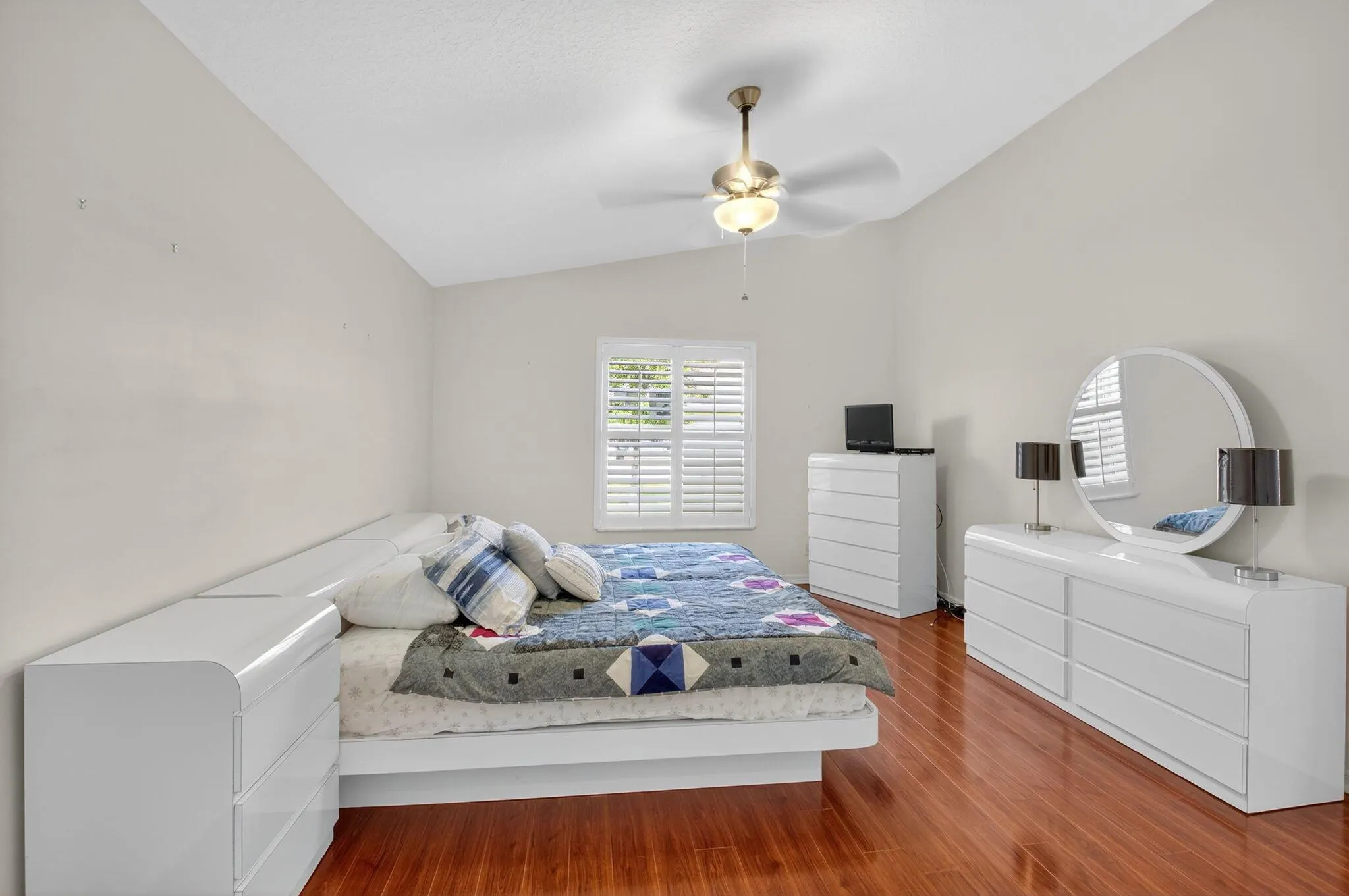 12051 Aprilia Drive