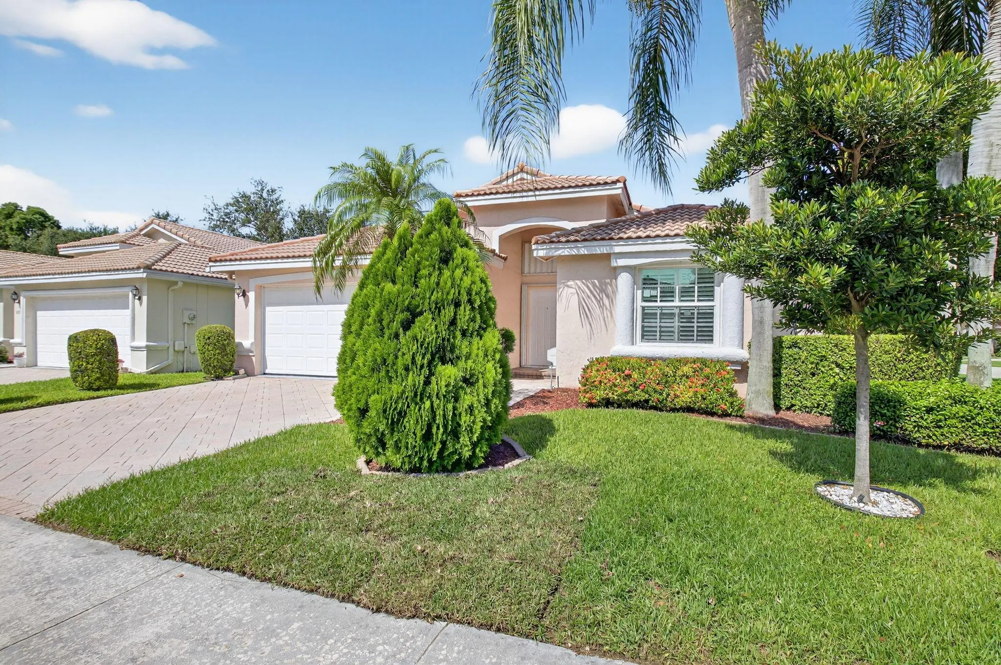 12051 Aprilia Drive
