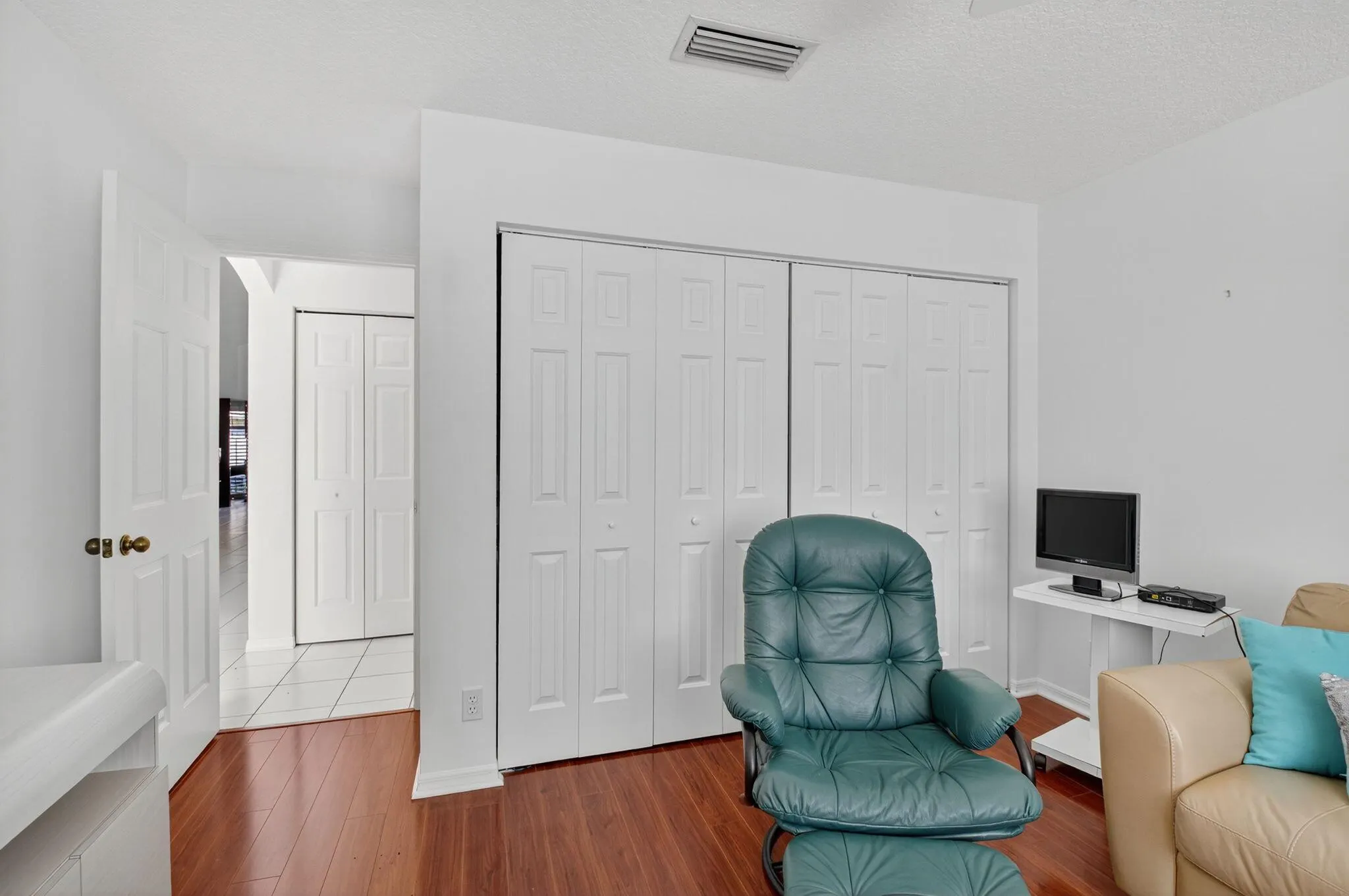 12051 Aprilia Drive