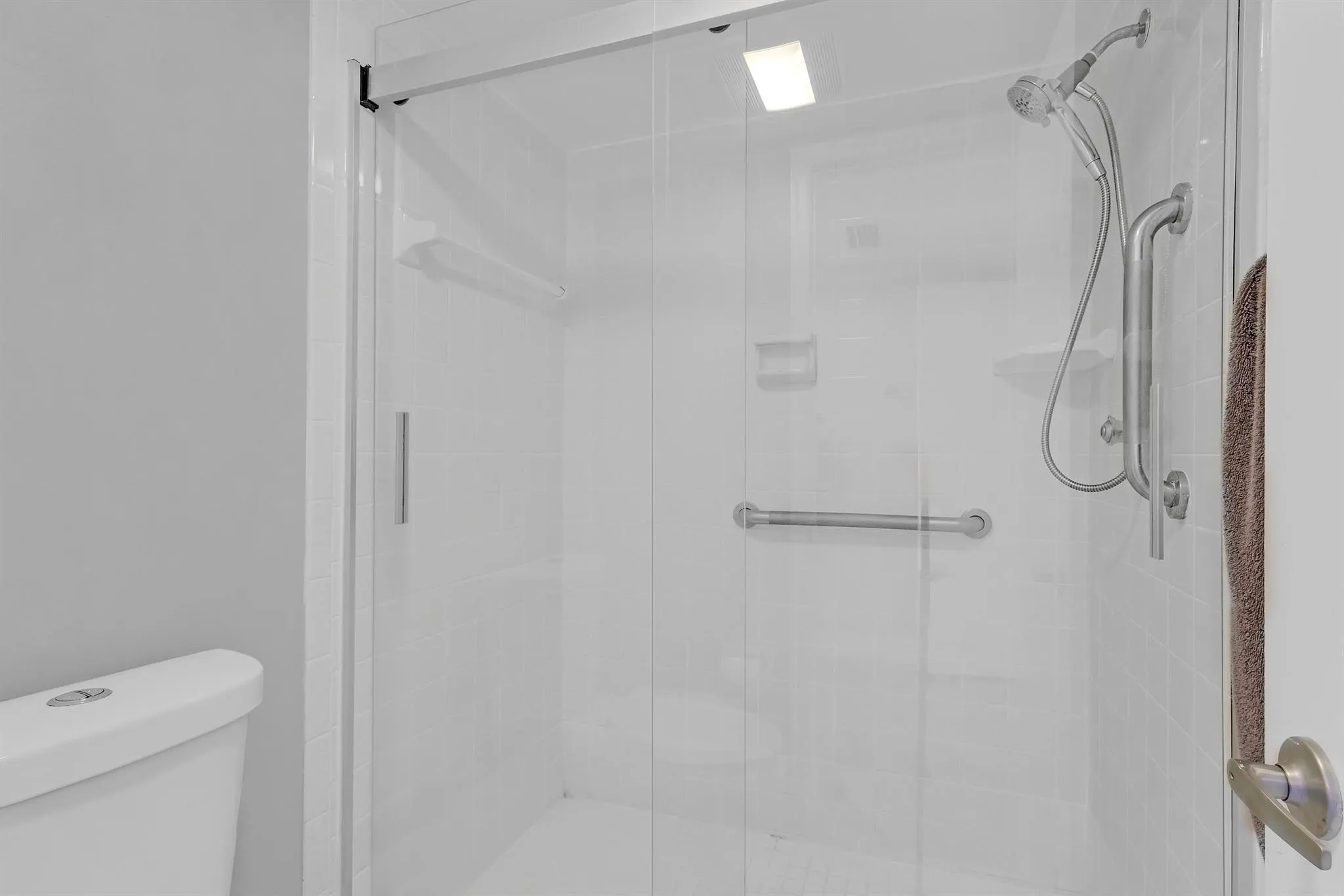 2400 S Ocean Drive, #7663