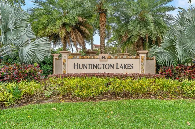 7310 Ashford Place Place, #803