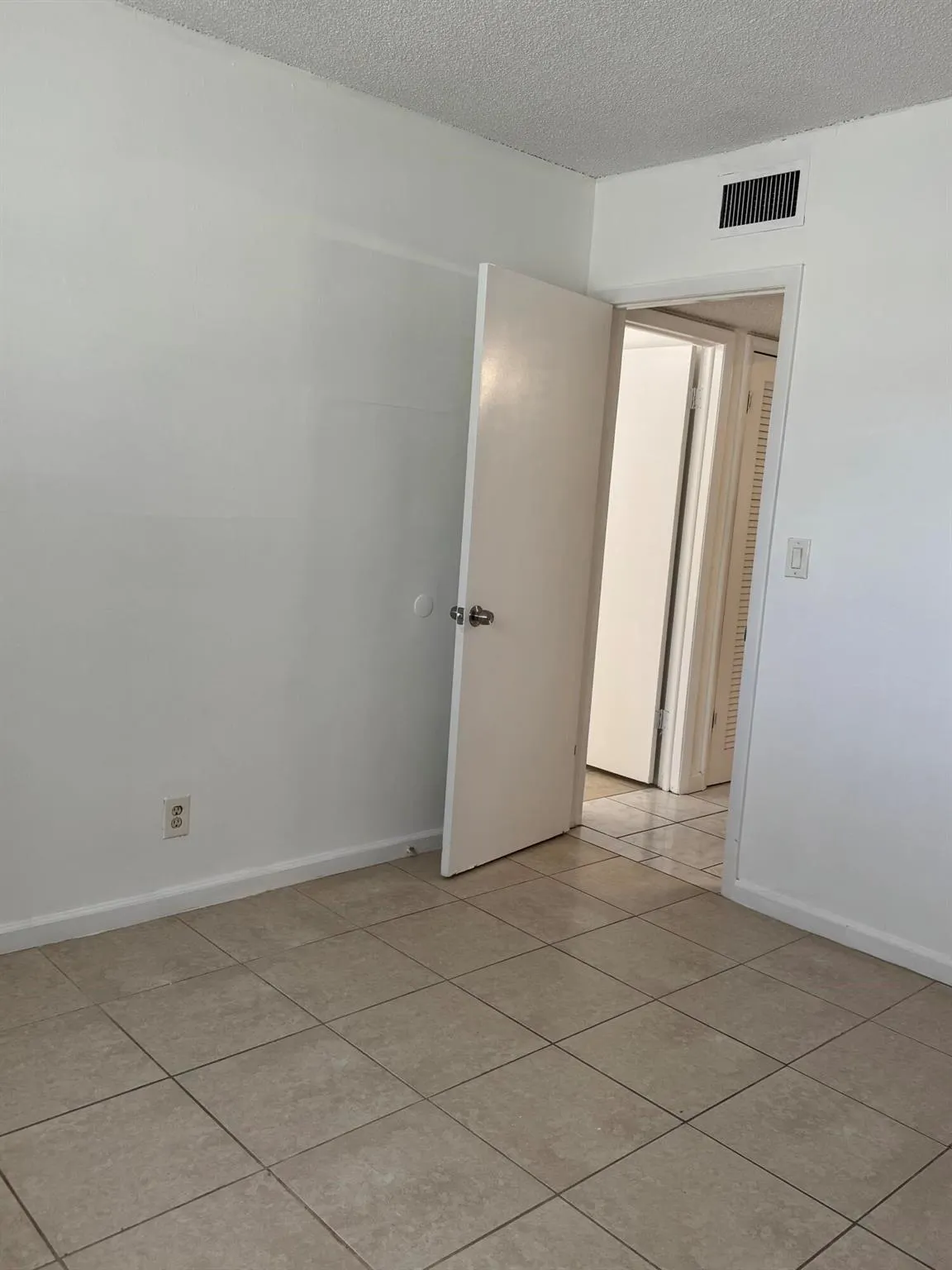 650 SW 15th Avenue, #00
