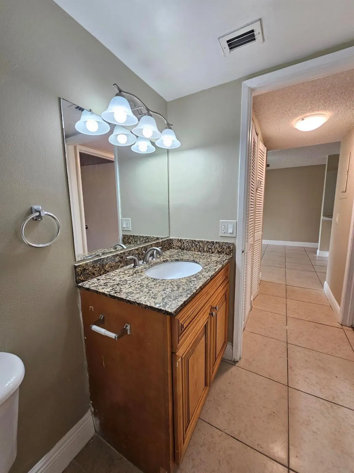 1523 Lake Crystal Drive, #B