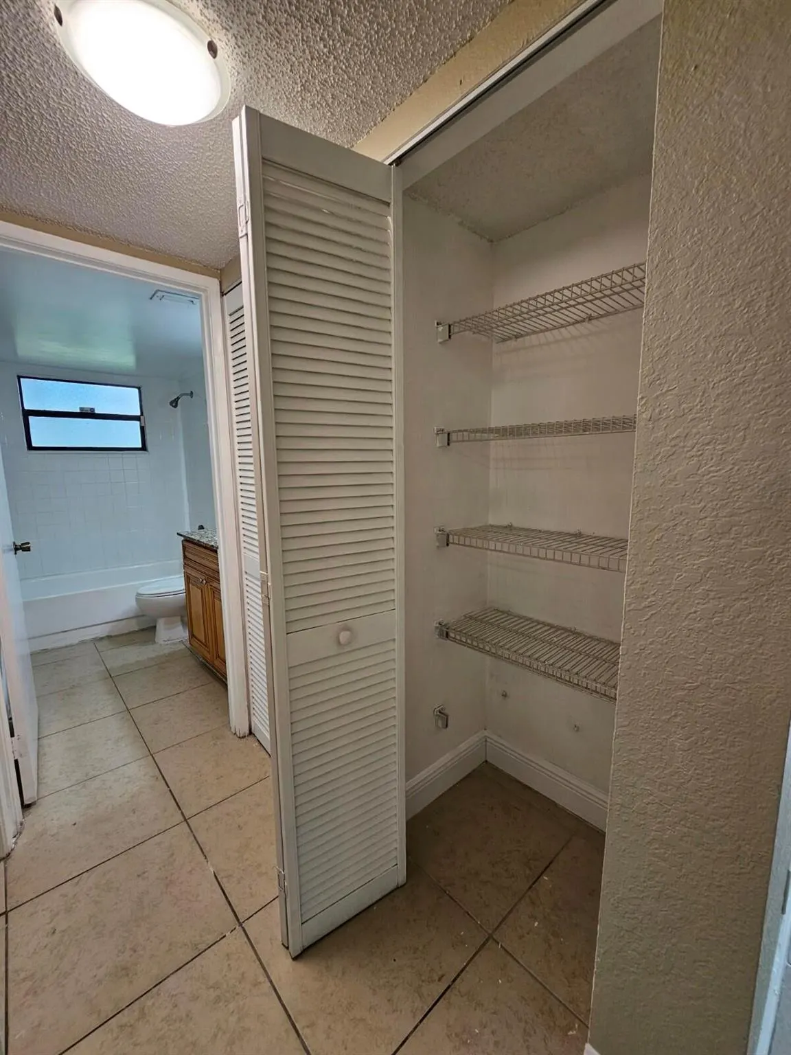 1523 Lake Crystal Drive, #B