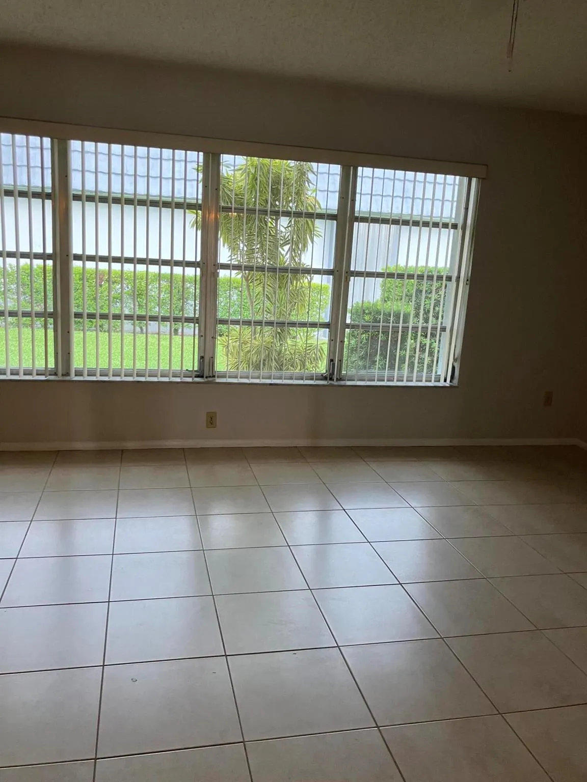 2886 Fernley Drive E, #92