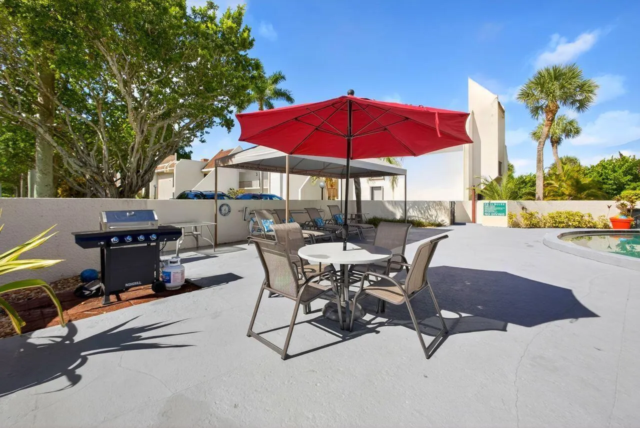 1731 Presidential Way, #C-203