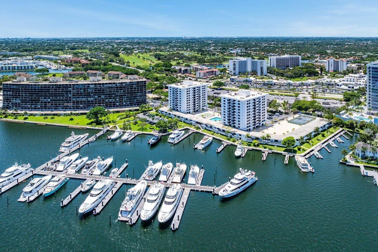1208 Marine Way, #506