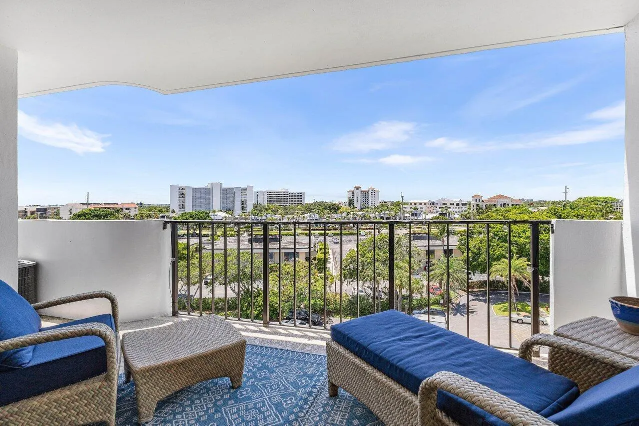 1208 Marine Way, #506