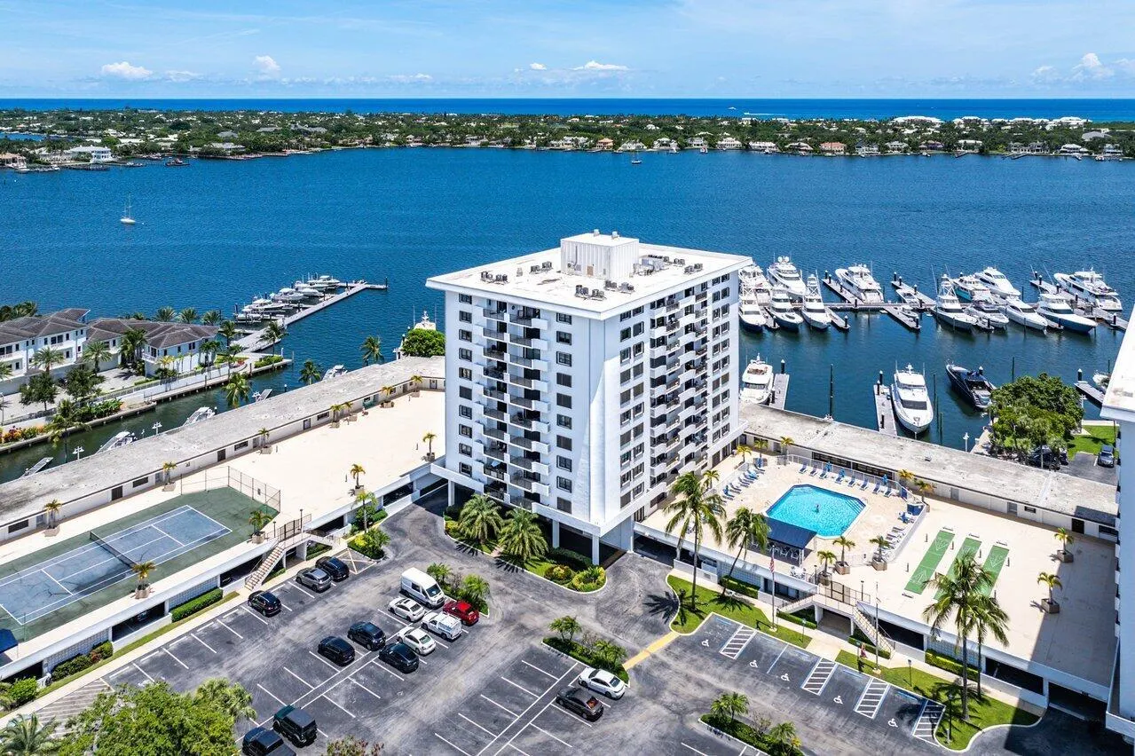 1208 Marine Way, #506
