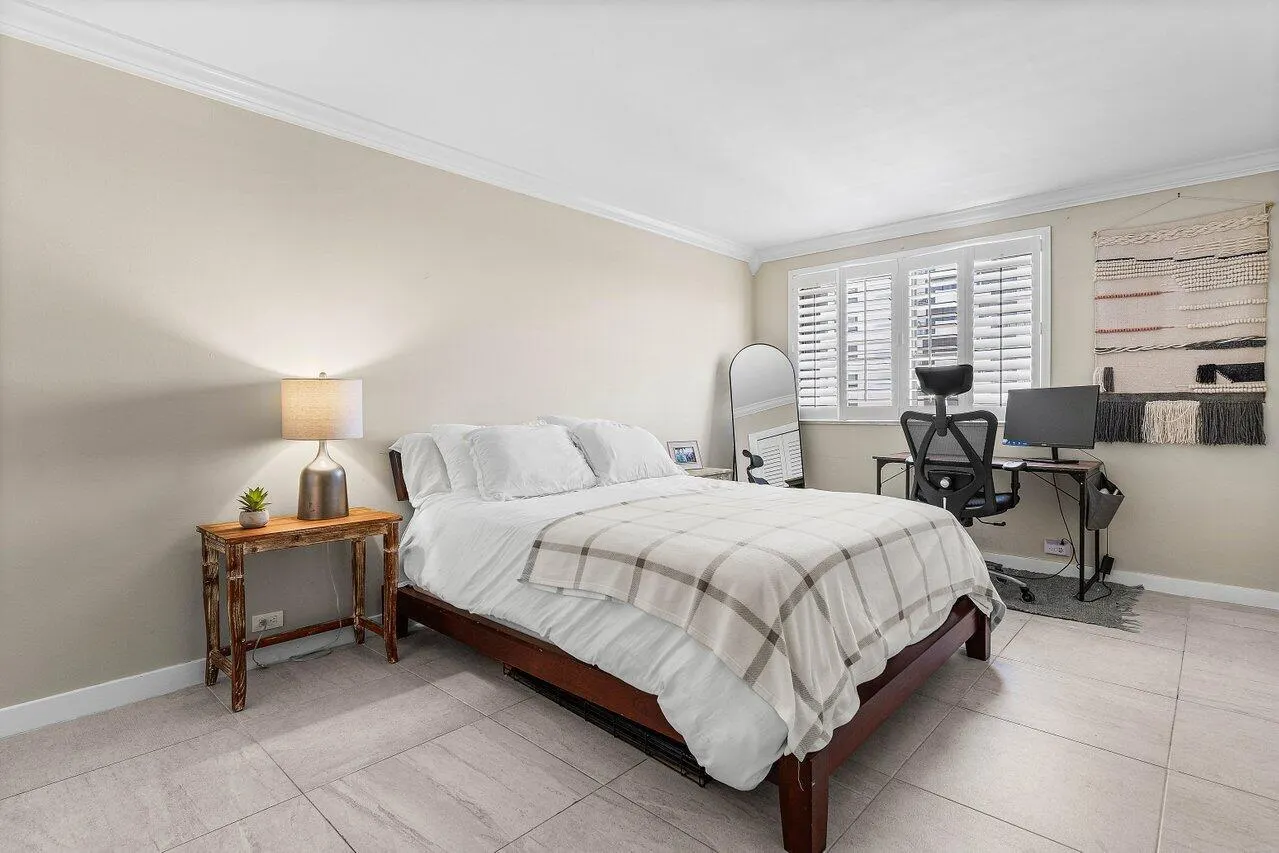 1208 Marine Way, #506