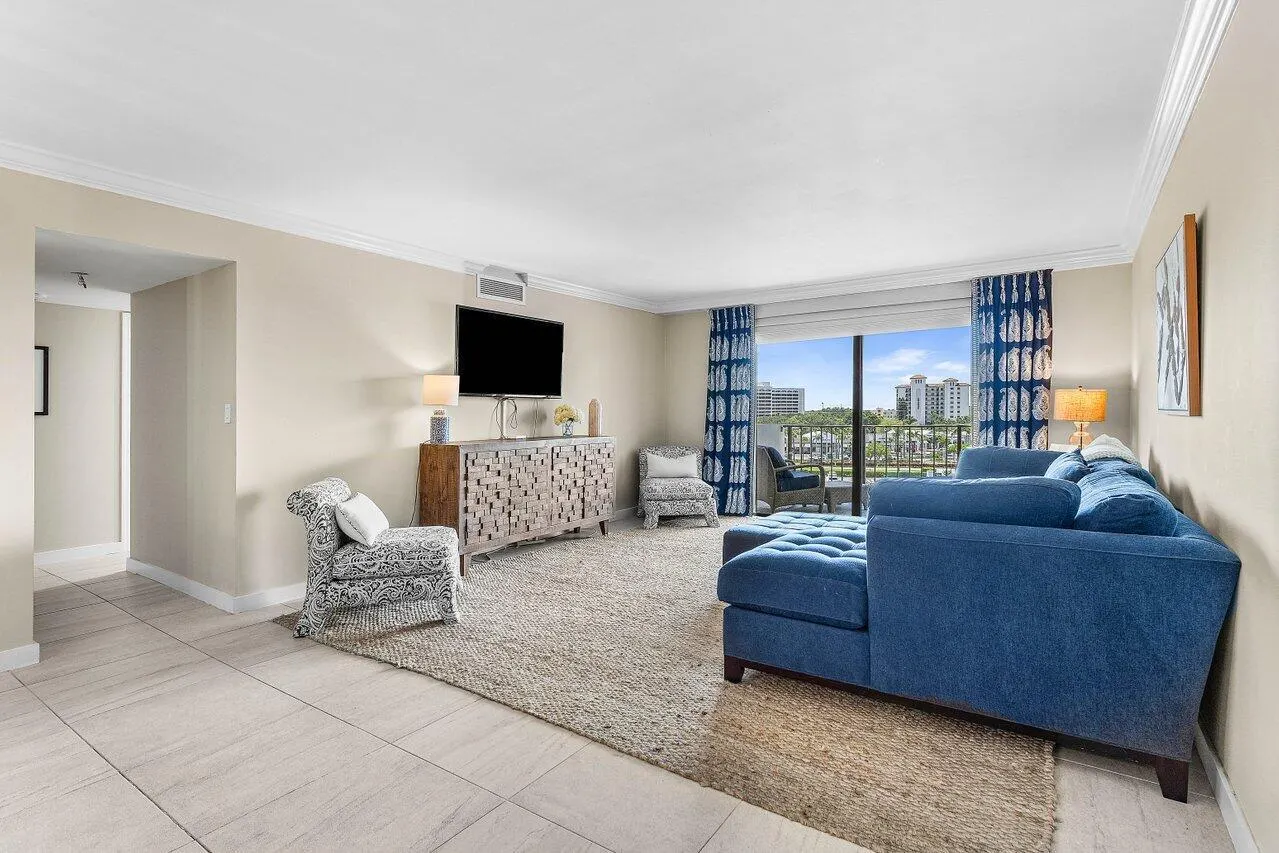 1208 Marine Way, #506