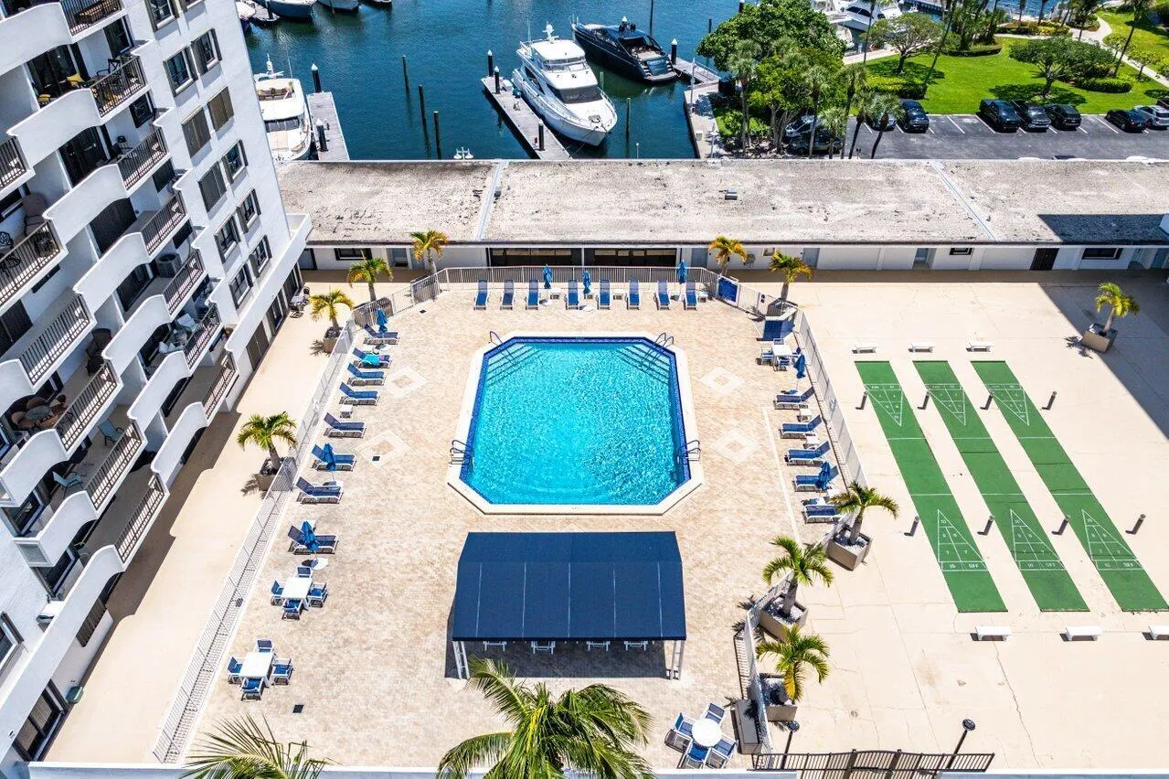 1208 Marine Way, #506