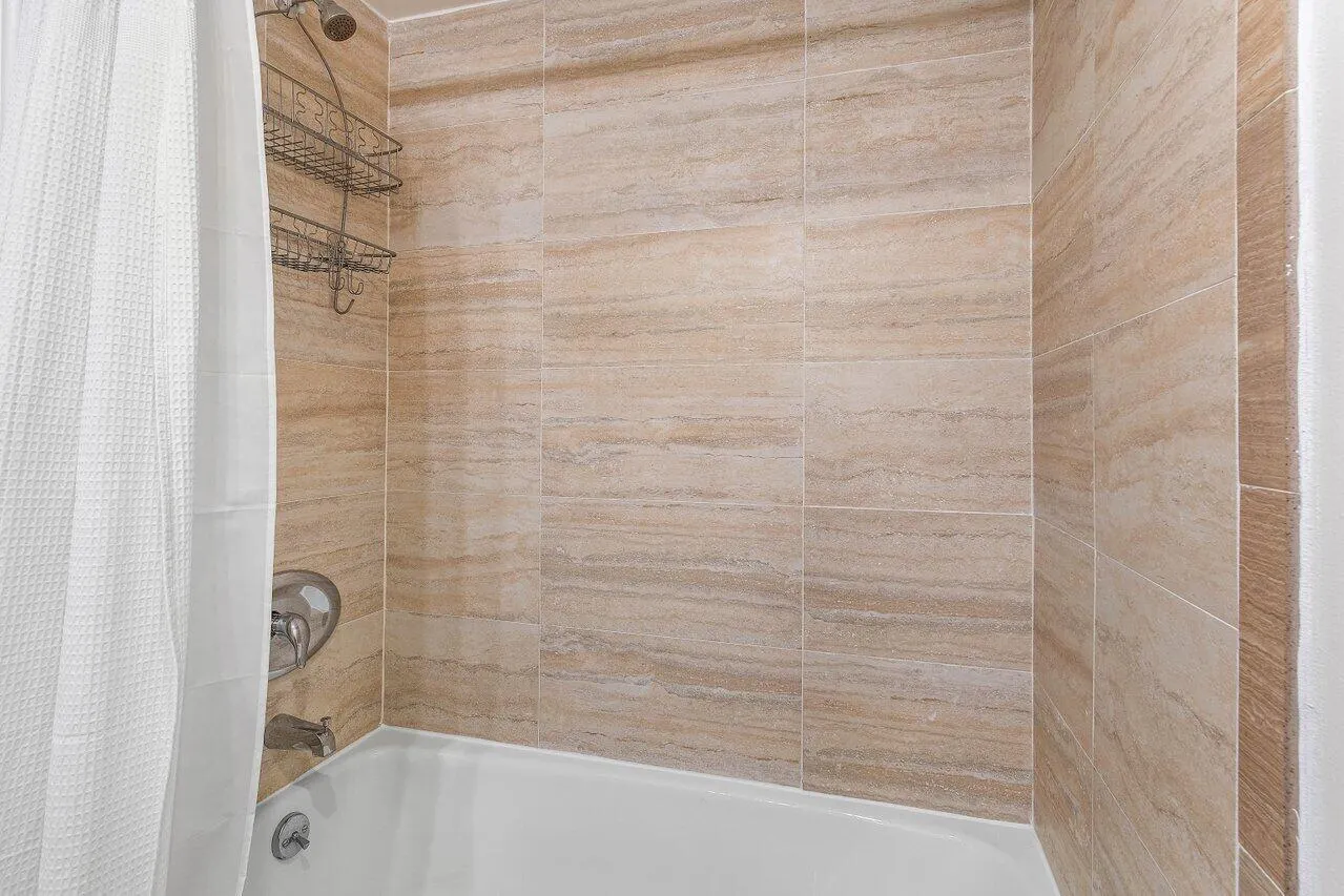 1208 Marine Way, #506