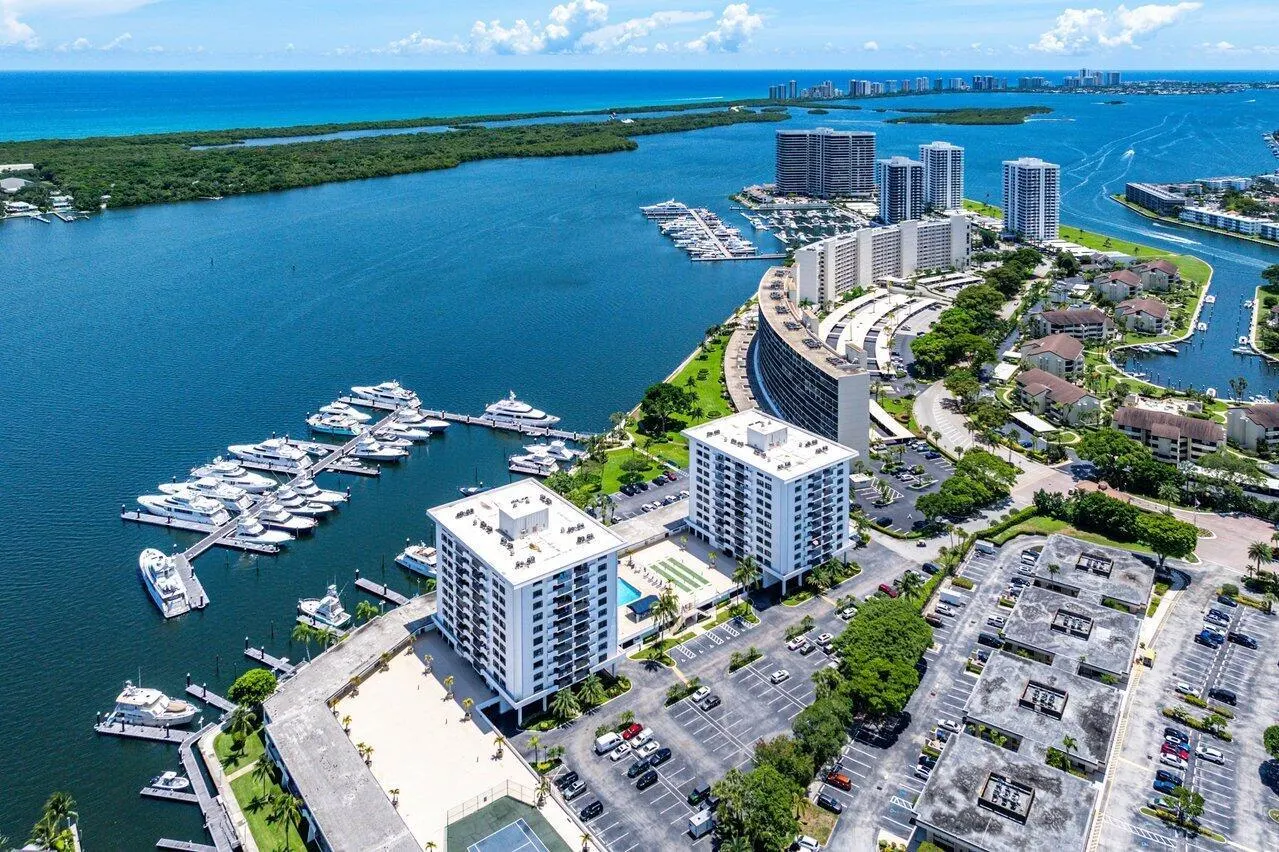 1208 Marine Way, #506