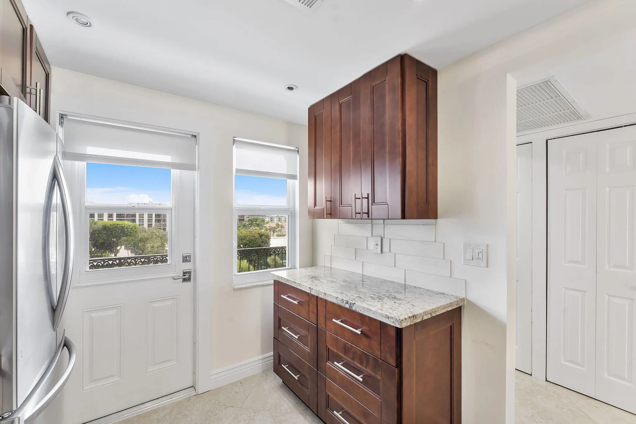 2871 N Ocean Boulevard, #D410