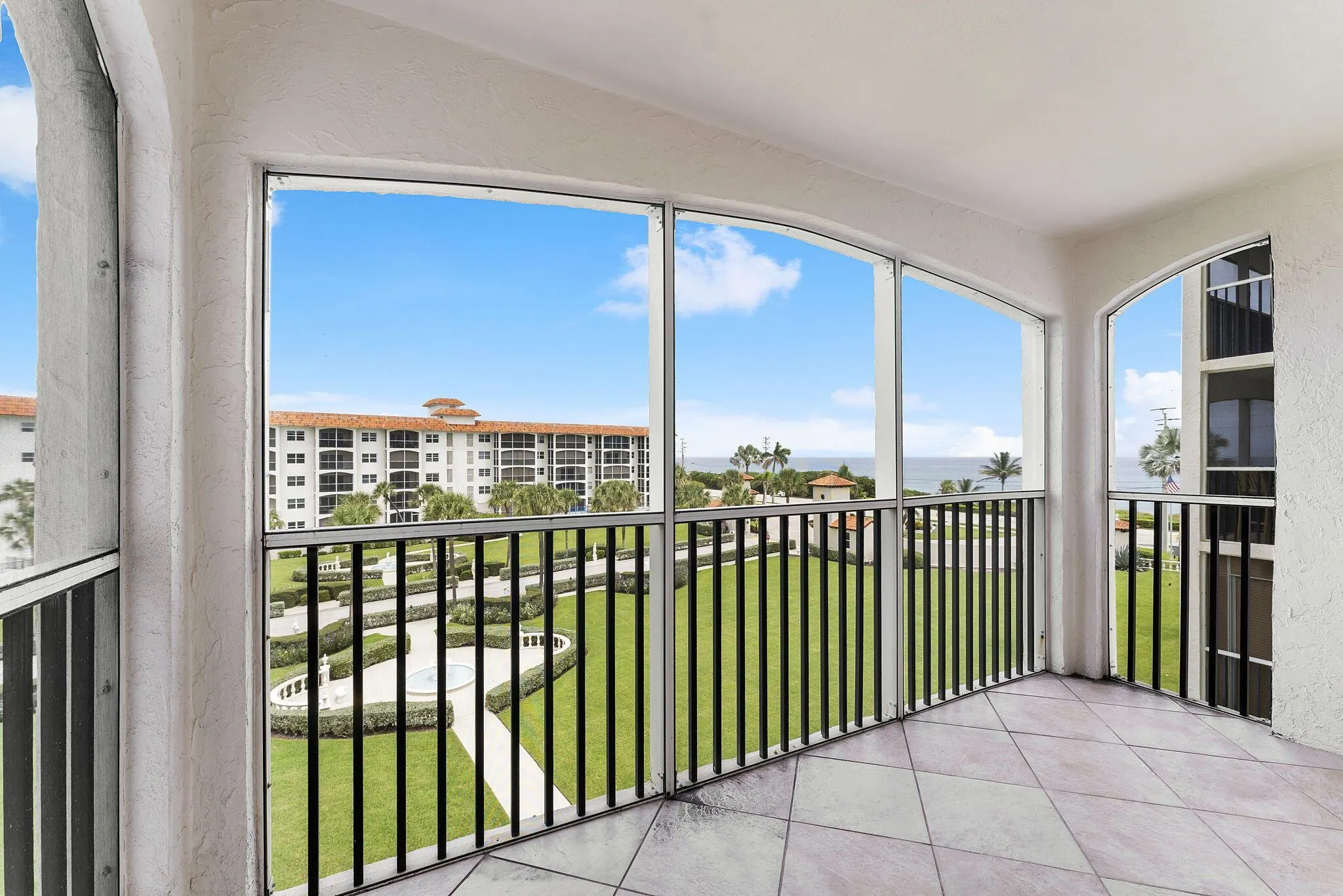 2871 N Ocean Boulevard, #D410
